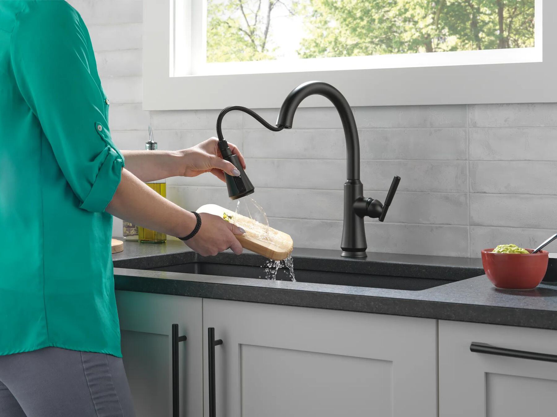 Pull-Down Kitchen w/ShieldSpray (Recertified)