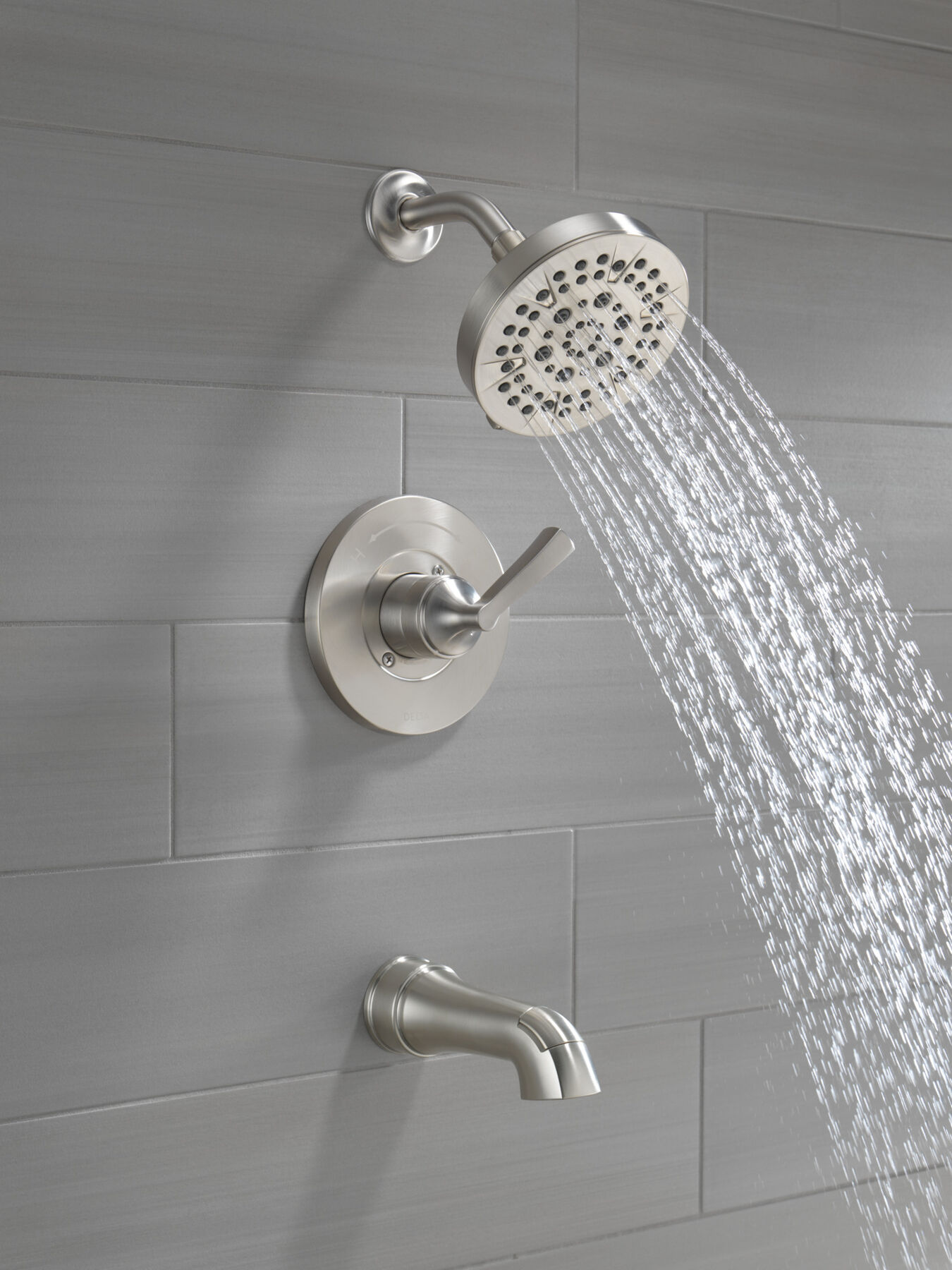 Monitor&reg; 14 Series Tub and Shower (Recertified)