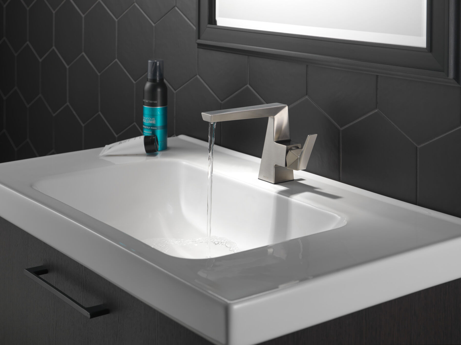 Single Handle Bathroom Faucet