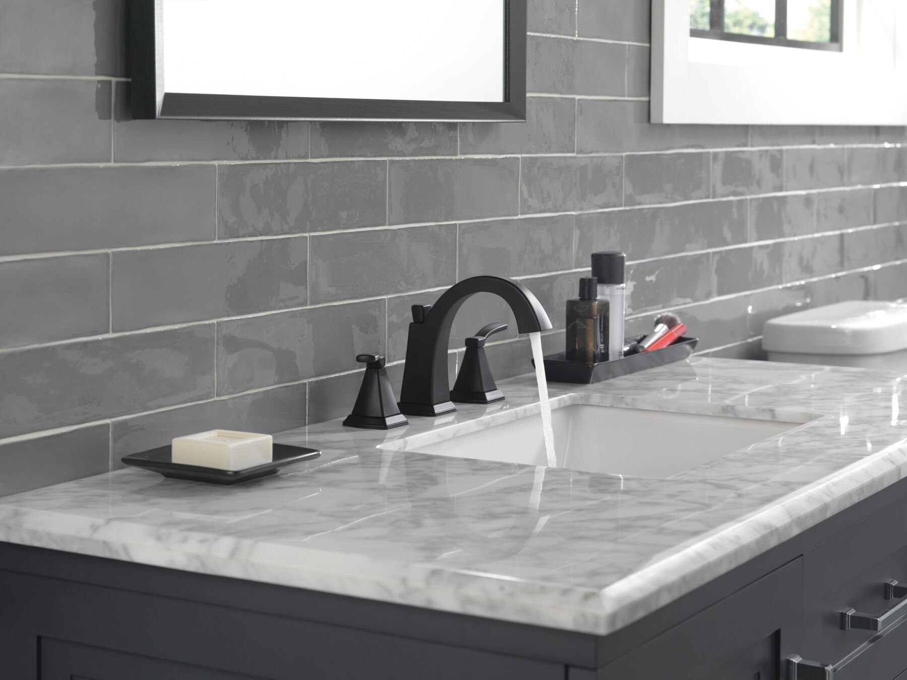 Two Handle Widespread Bathroom Faucet (Recertified)