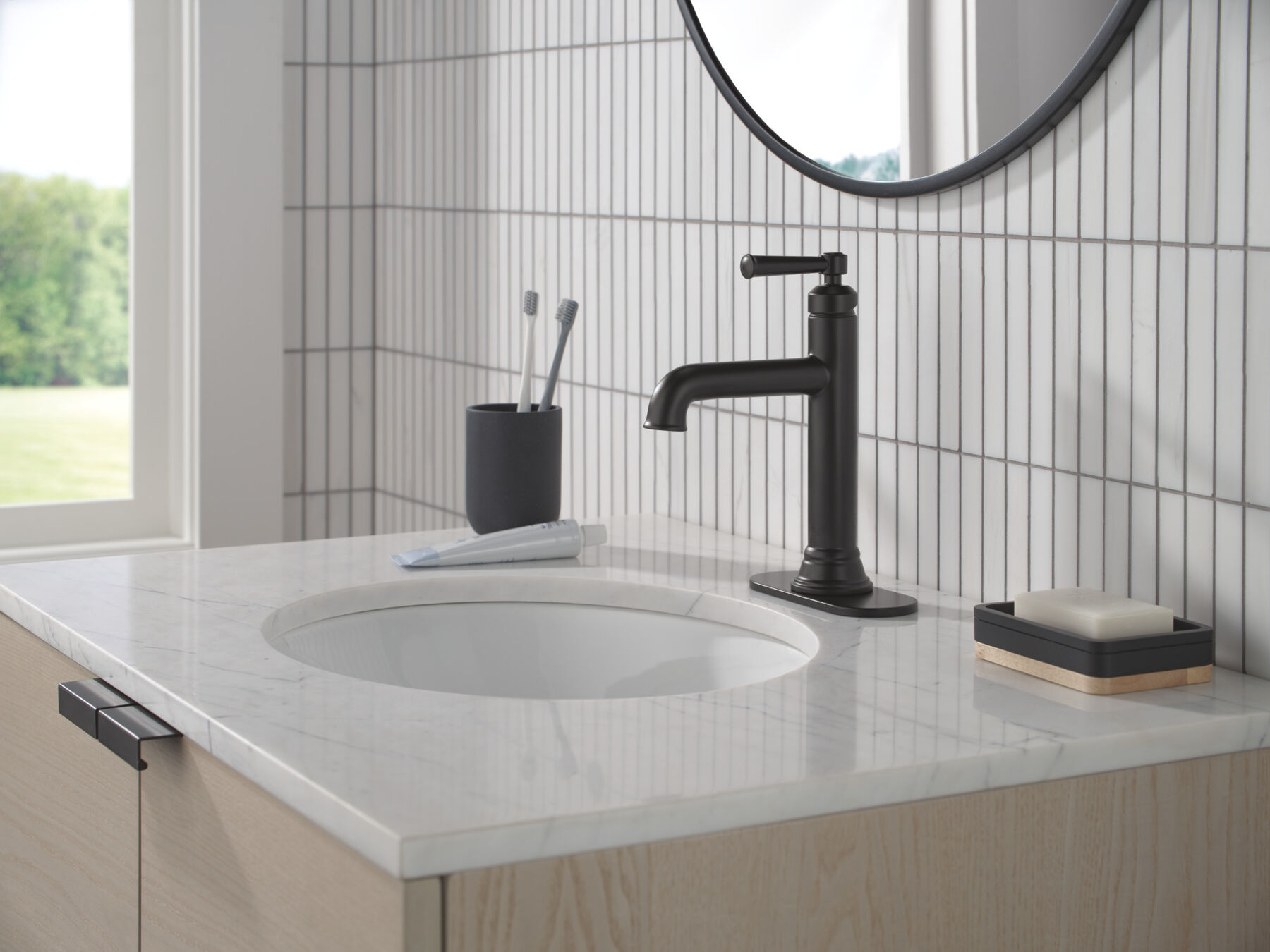 Single Handle Bathroom Faucet