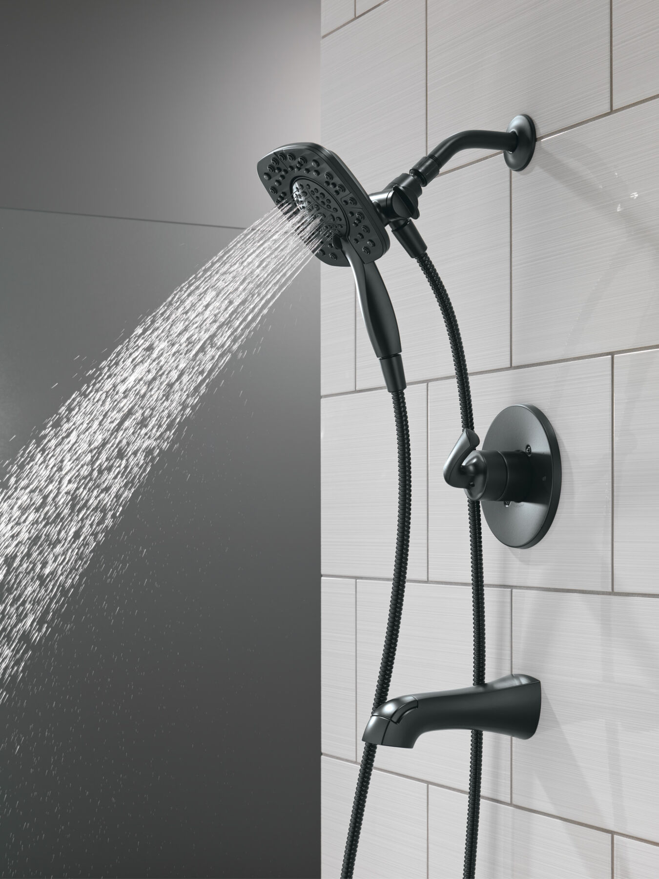 Monitor&reg; 14 Series Tub and Shower