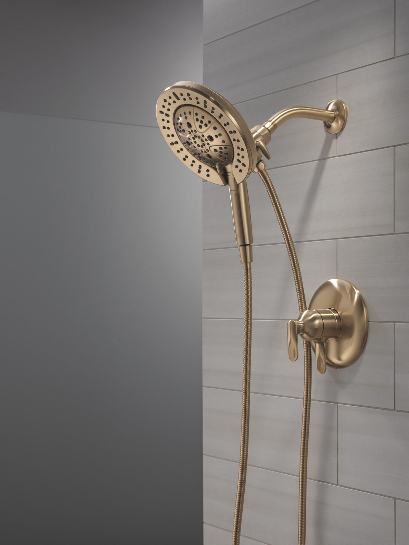 17 Series Shower Trim with In2ition Shower Head