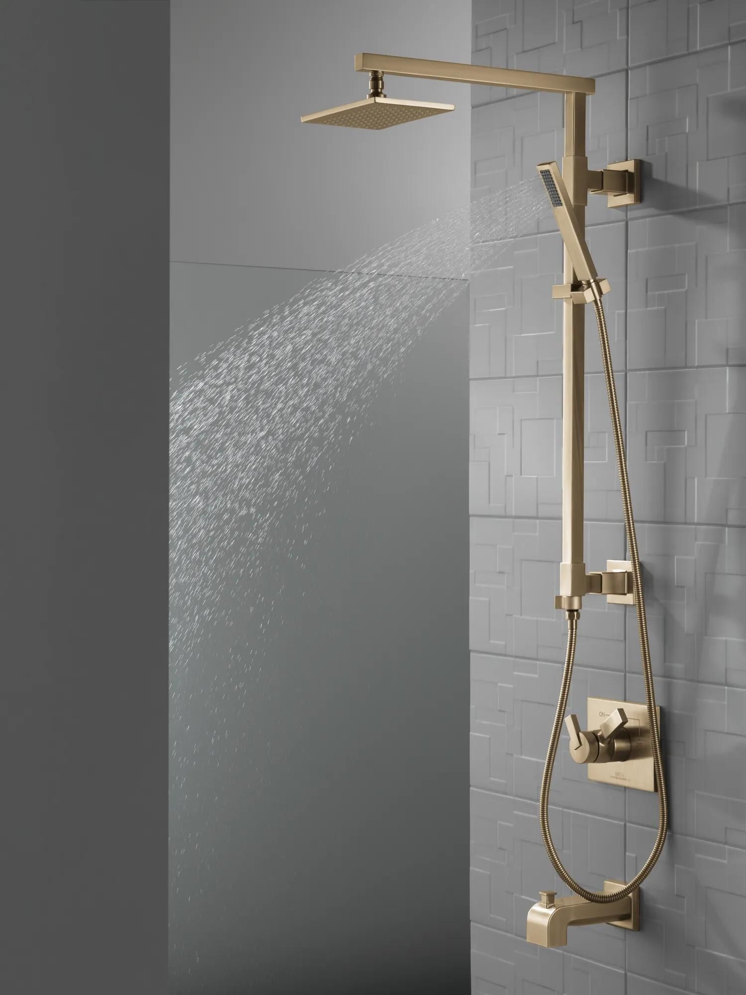 Tub Spout - Pull-Up Diverter in Champagne Bronze RP53419CZ | Delta