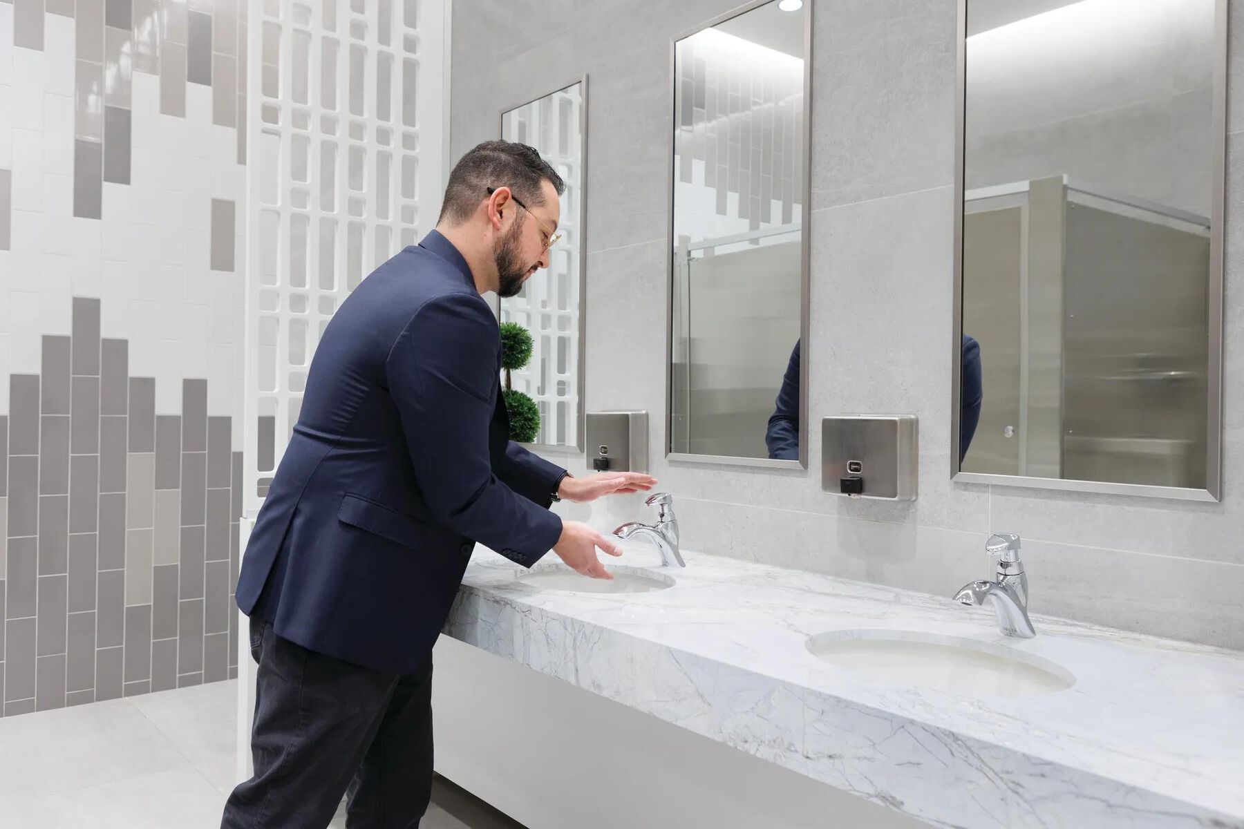 ADA Lever Metering Faucet with Mixing Tee