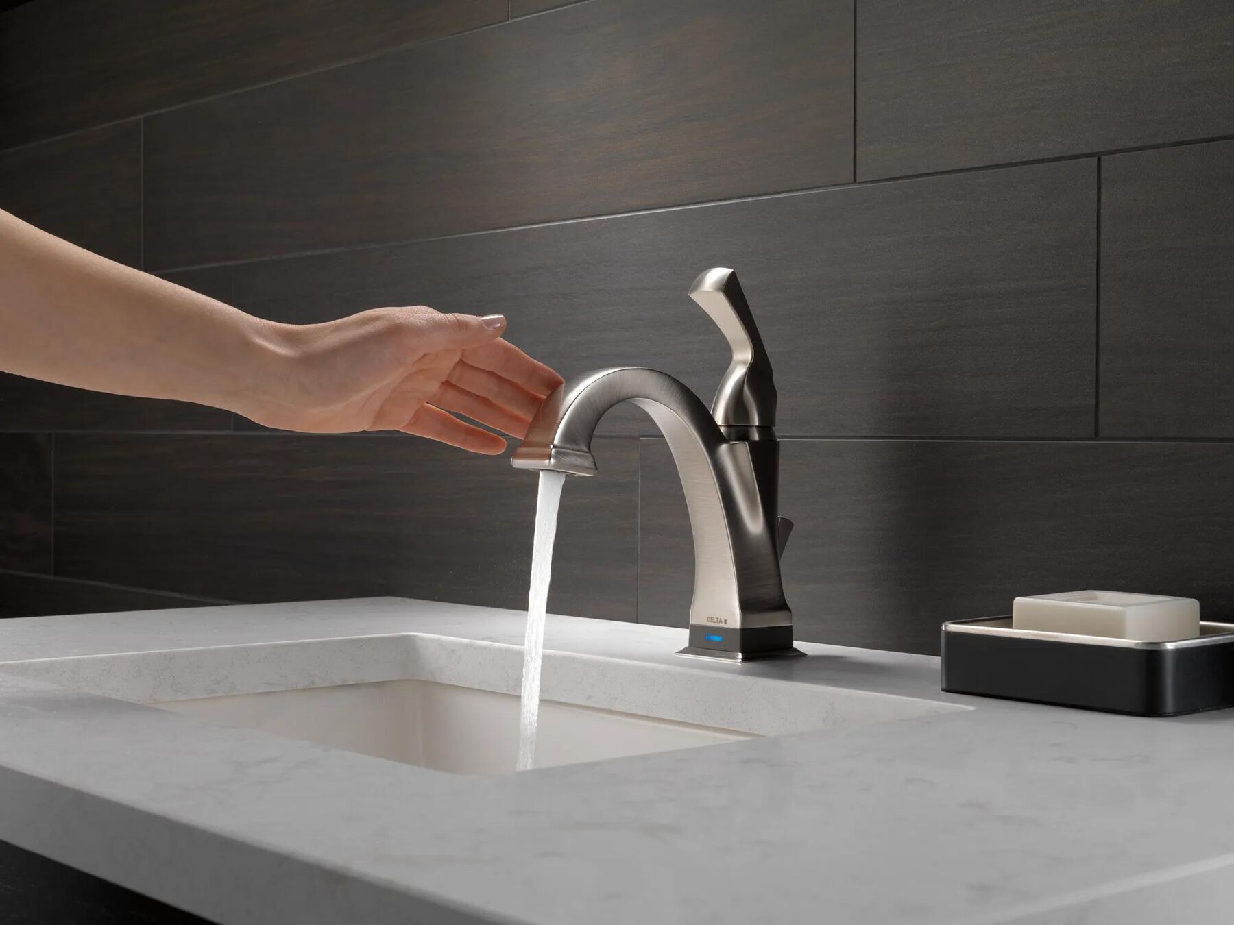 Single Handle Bathroom Faucet with Touch<sub>2</sub>O.xt&reg; Technology