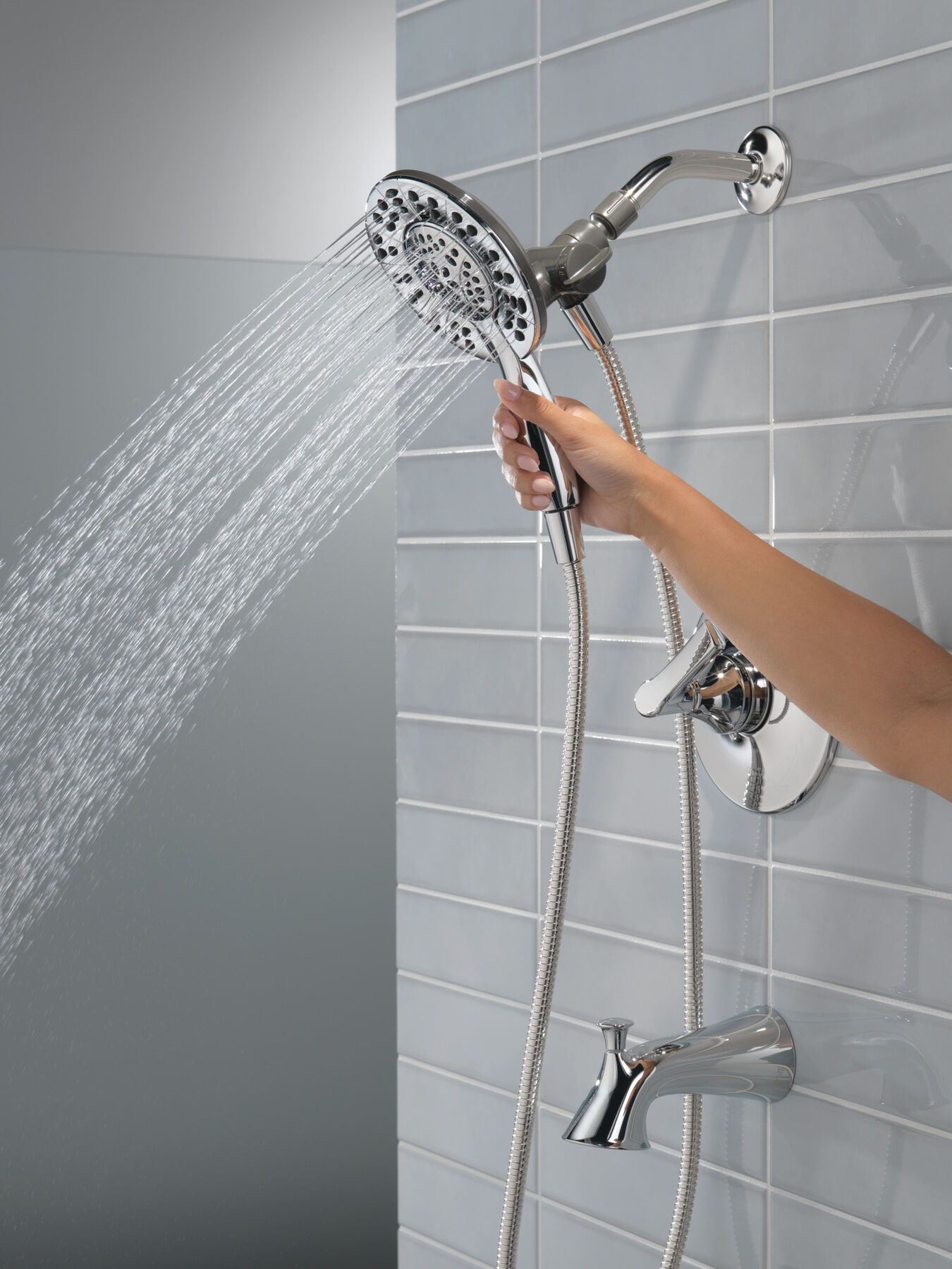 Monitor&reg;&nbsp;14 Series Tub & Shower With In2ition&reg;