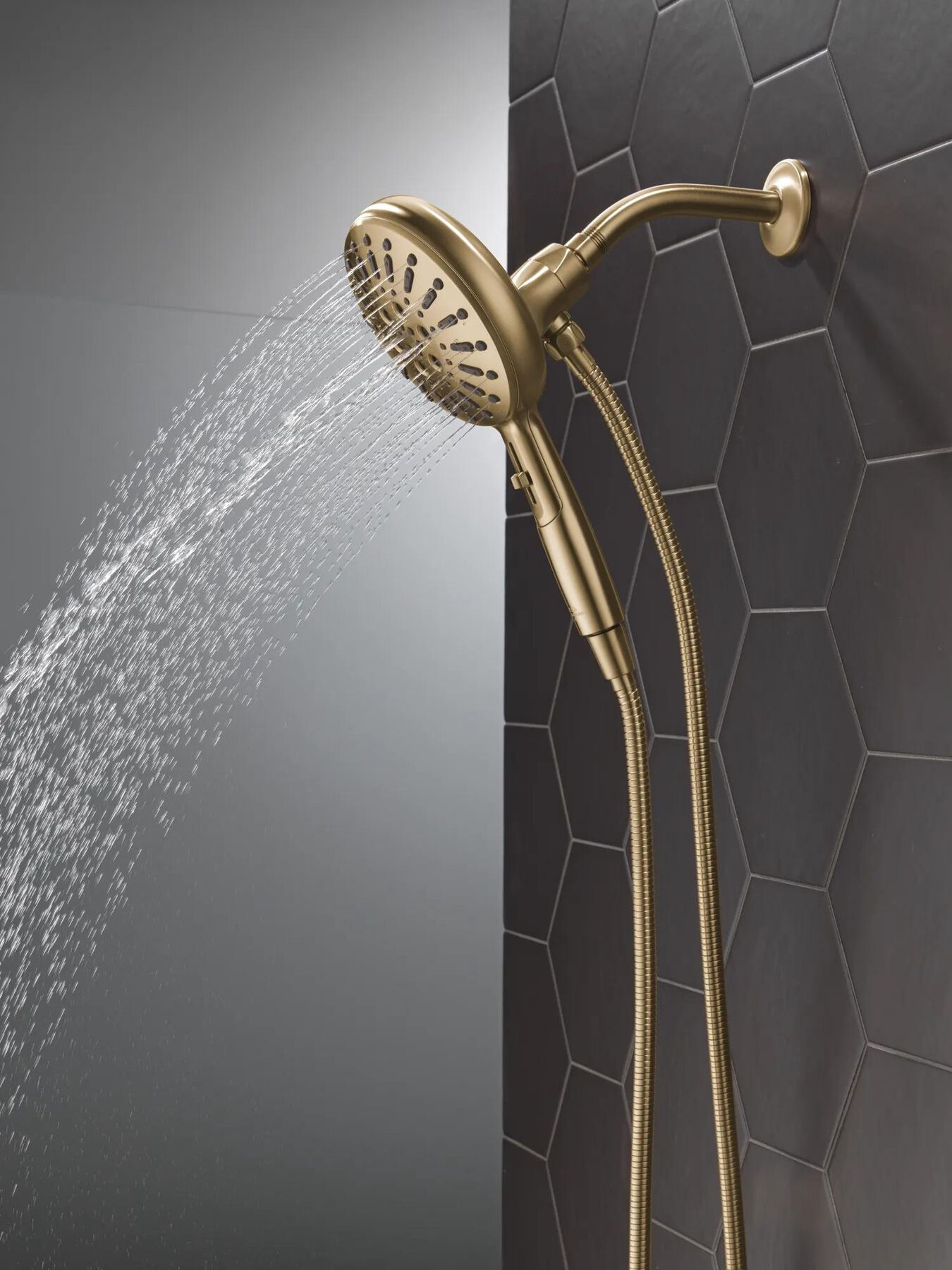 7s SureDock&reg; Magnetic Handshower 1.75 GPM (Recertified)