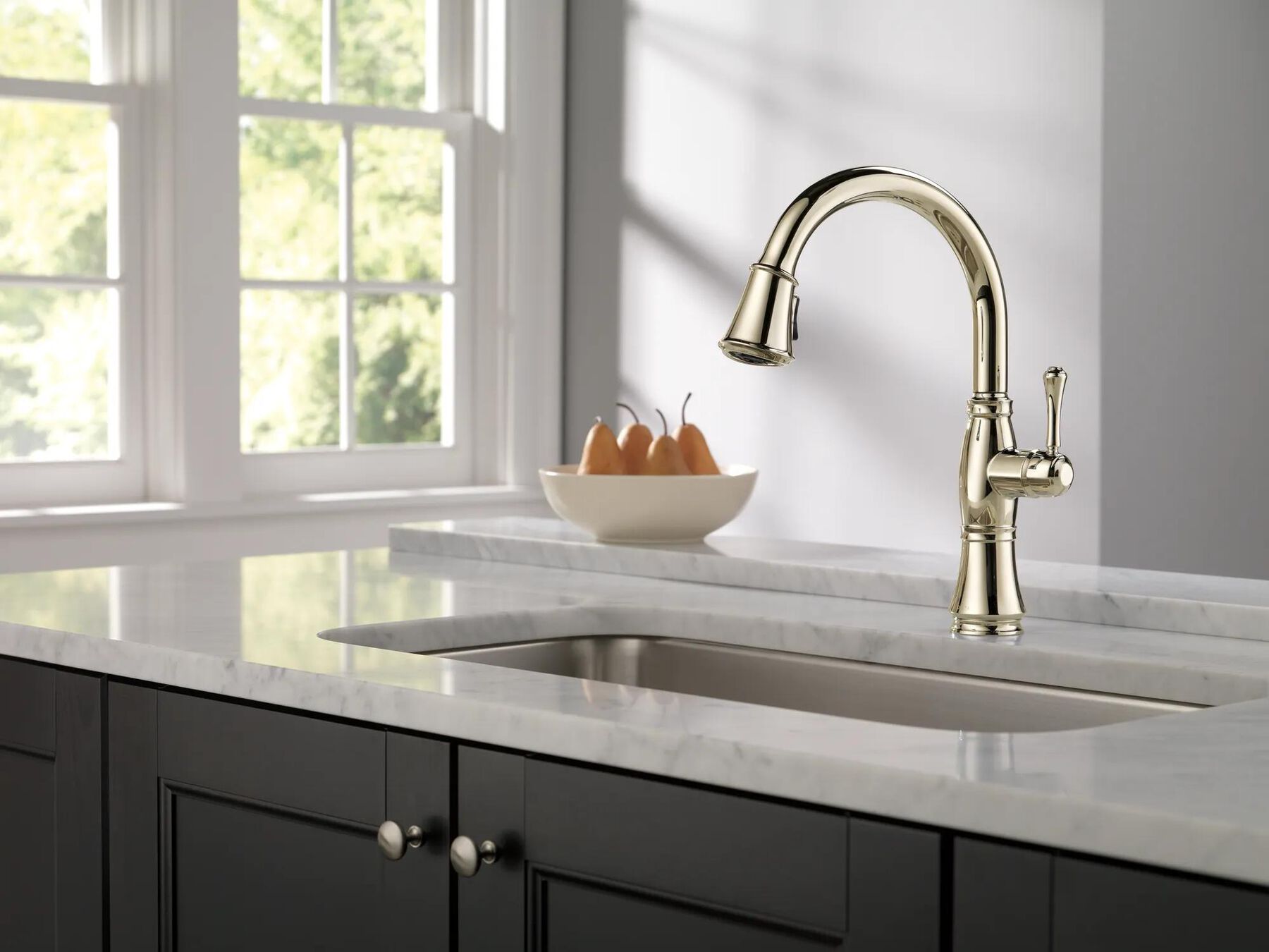 Single Handle Pull-Down Kitchen Faucet with ShieldSpray&reg; Technology
