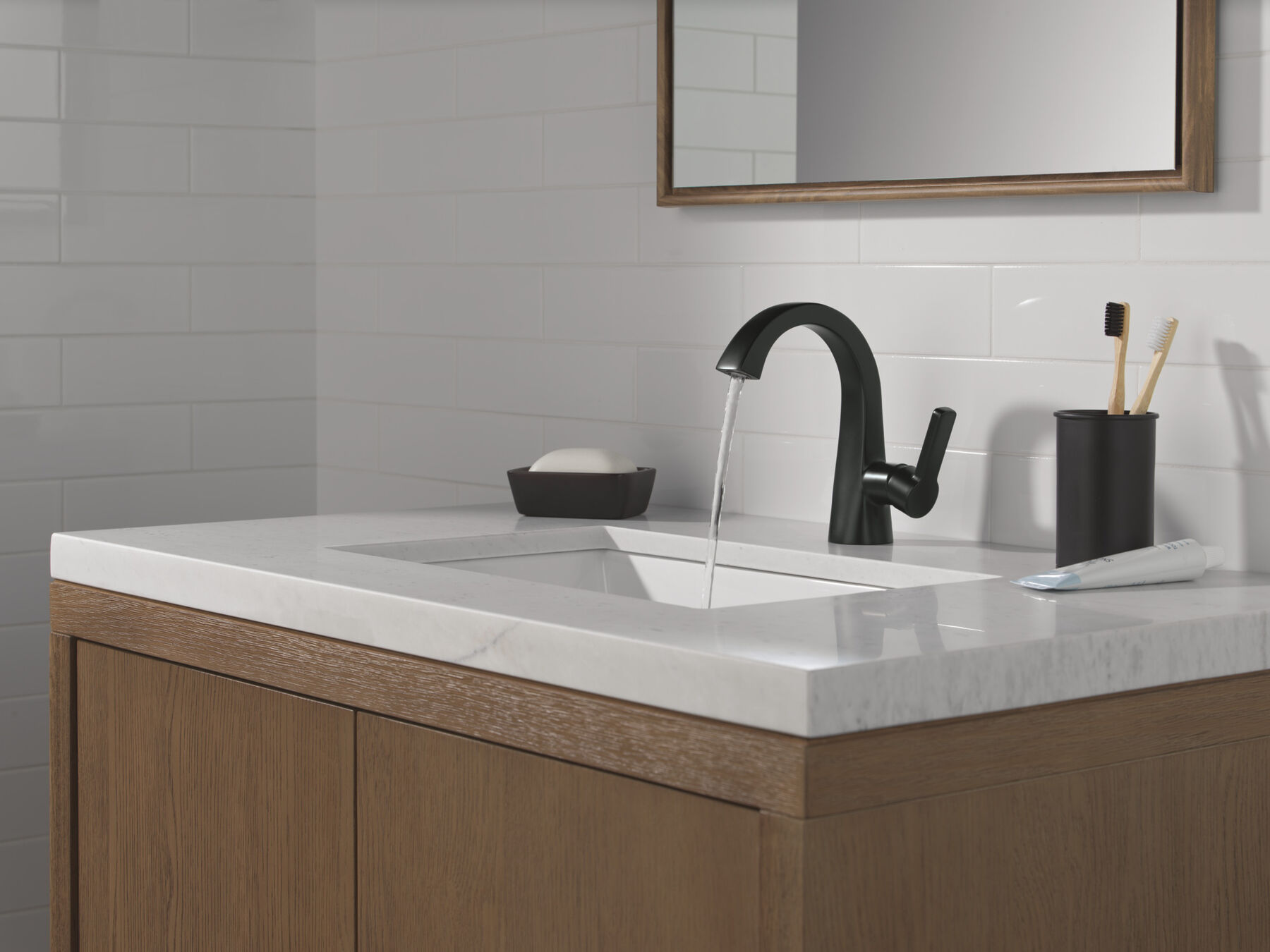 Single Handle Bathroom Faucet