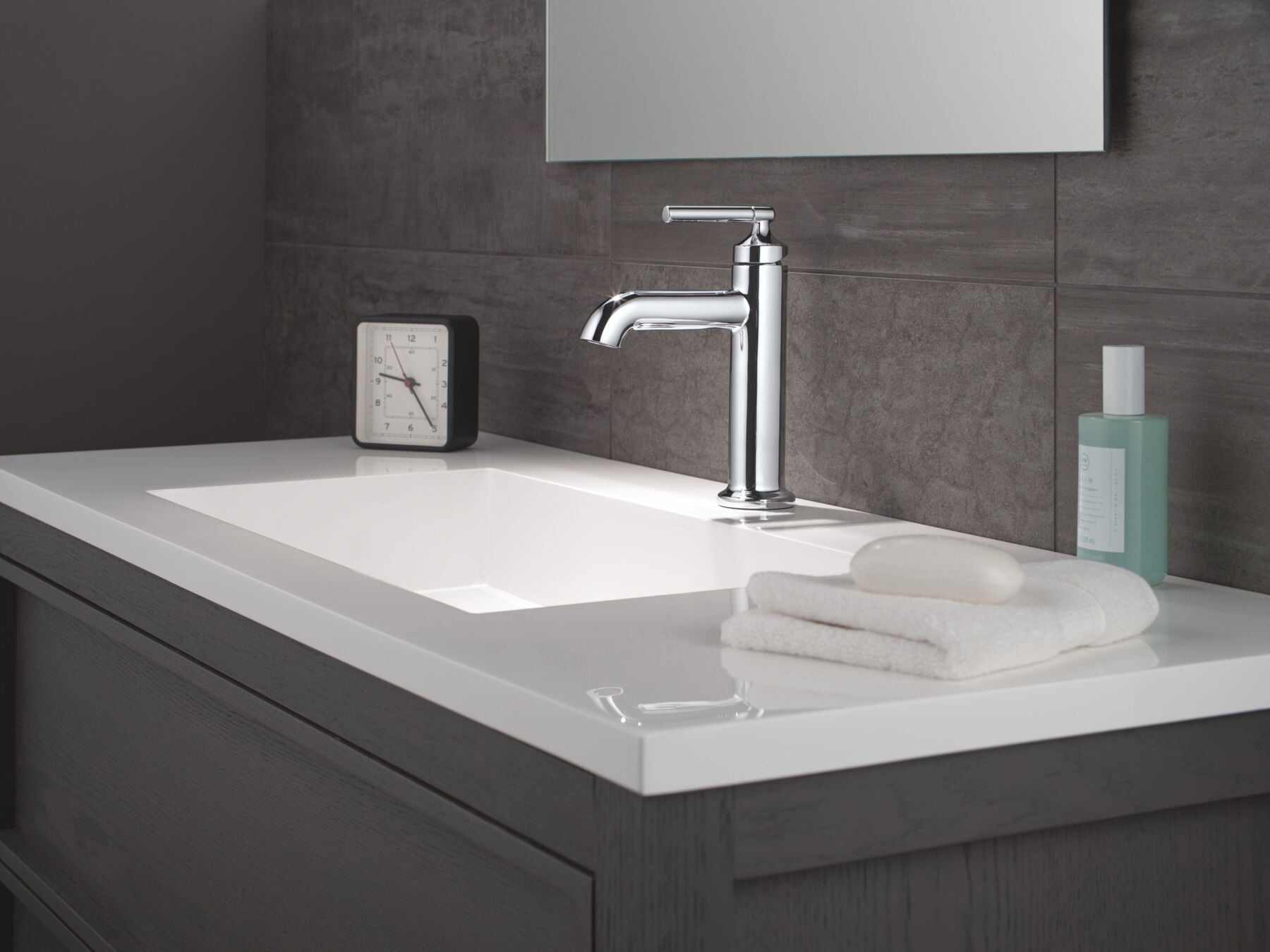 Single Handle Bathroom Faucet