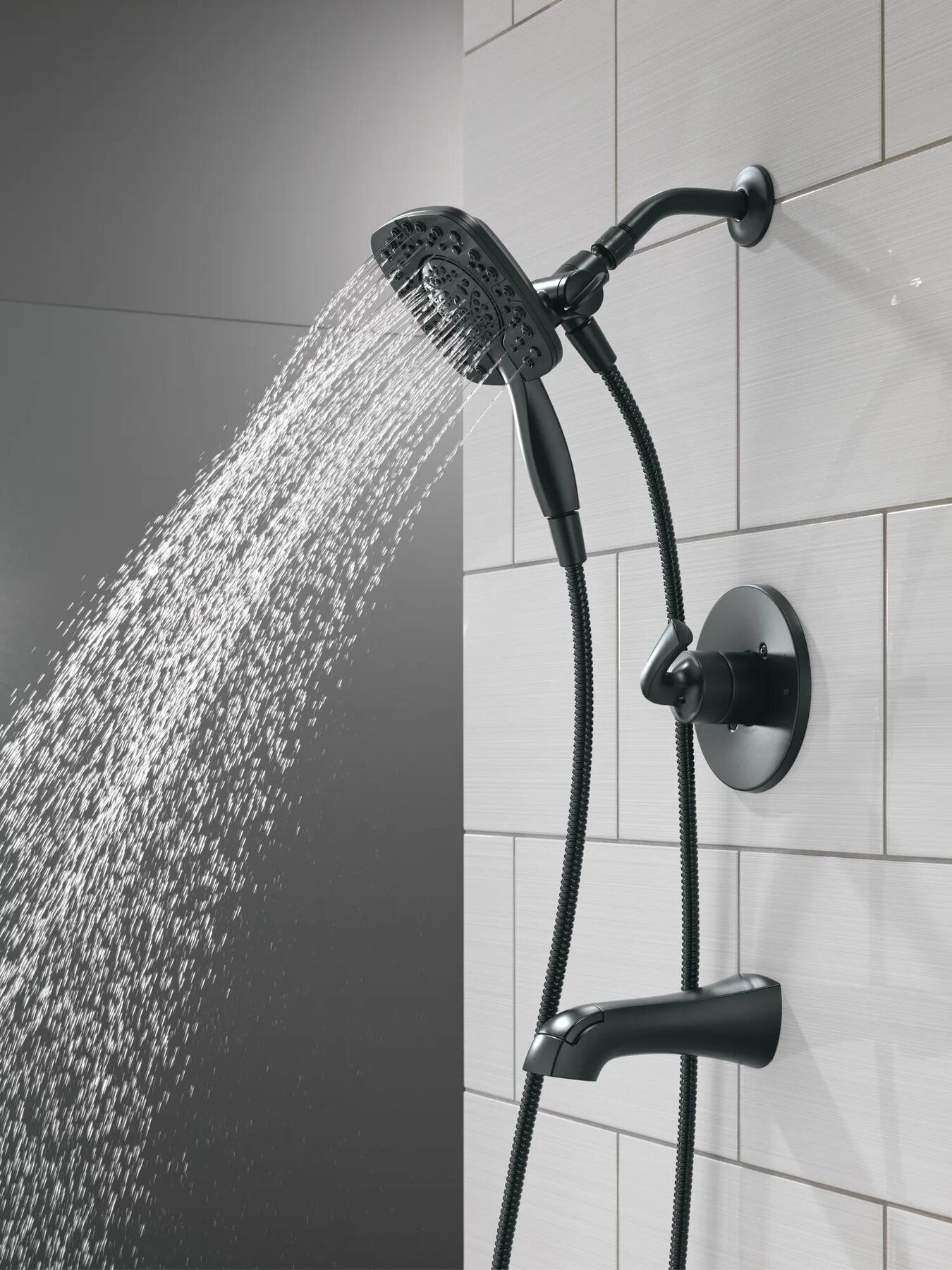 Monitor&reg; 14 Series Tub and Shower (Recertified)
