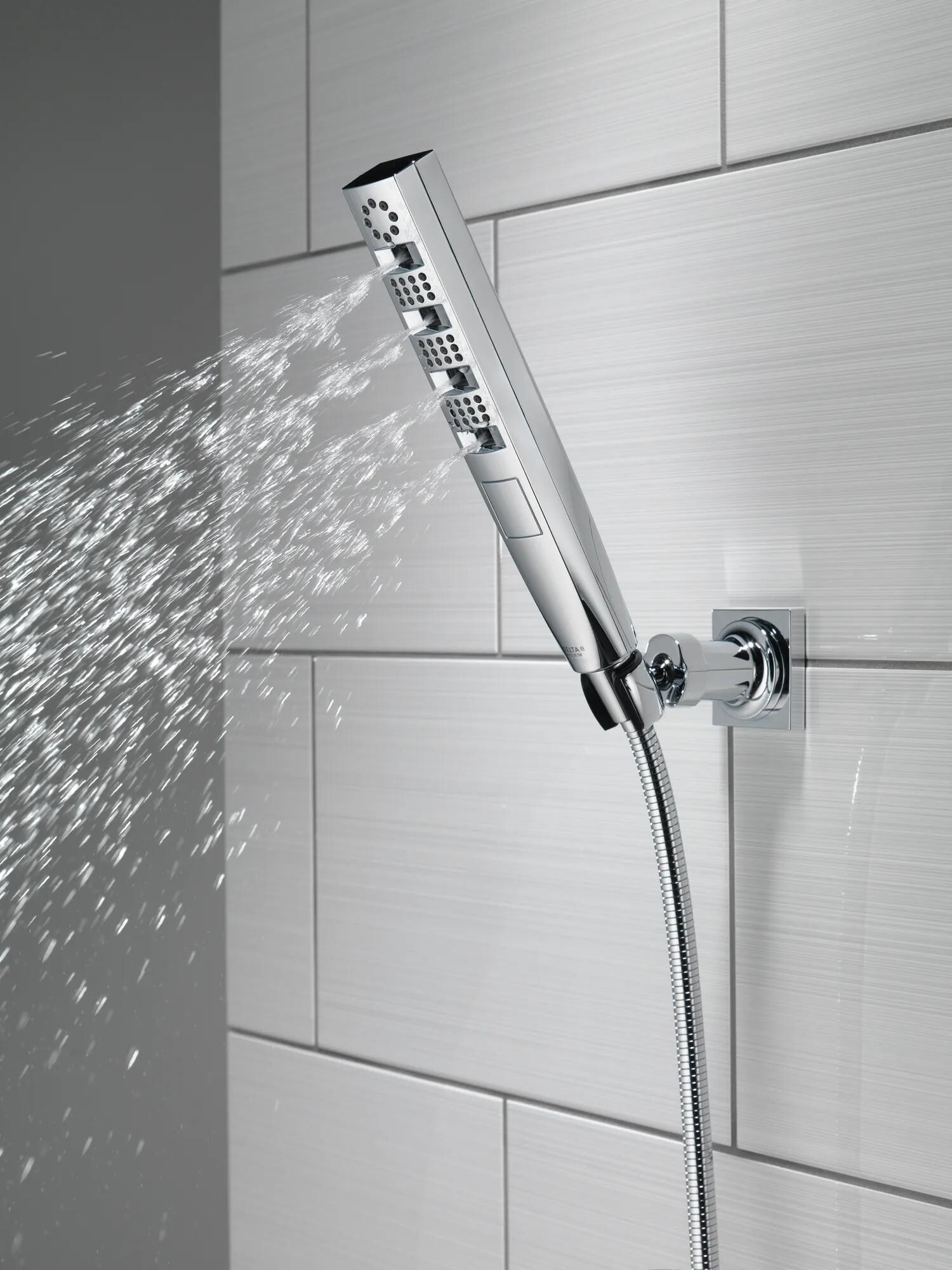 149 55140_WATER_02_WEB.jpg?sw=600&