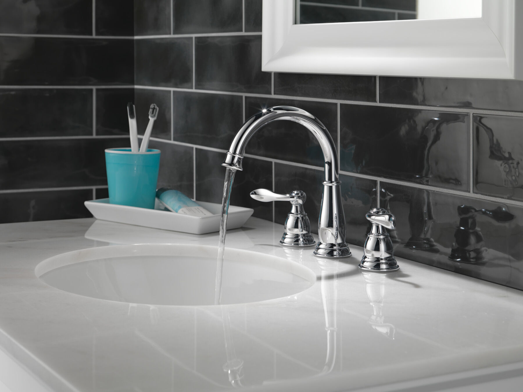 Two Handle Widespread Bathroom Faucet