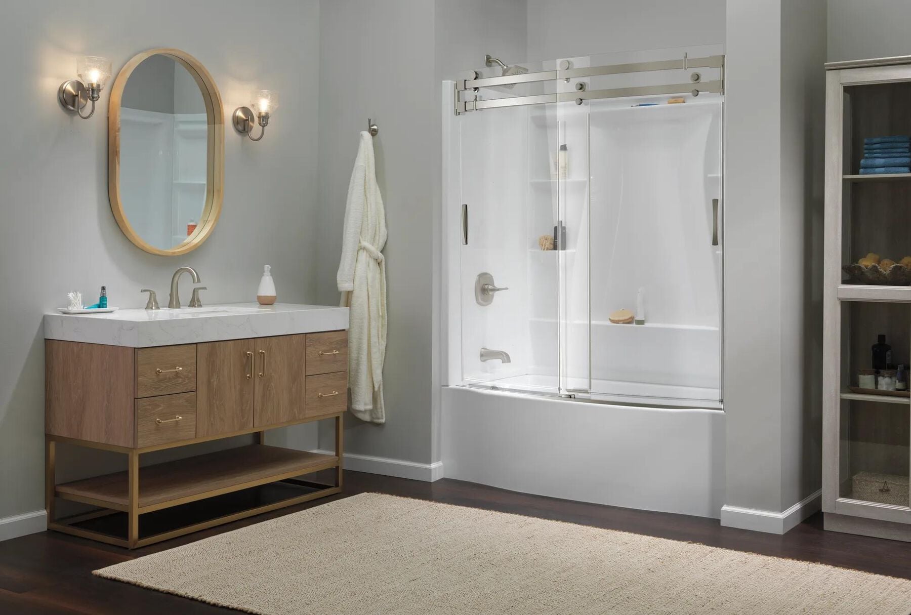 Monitor(R) 14 Series Tub and Shower