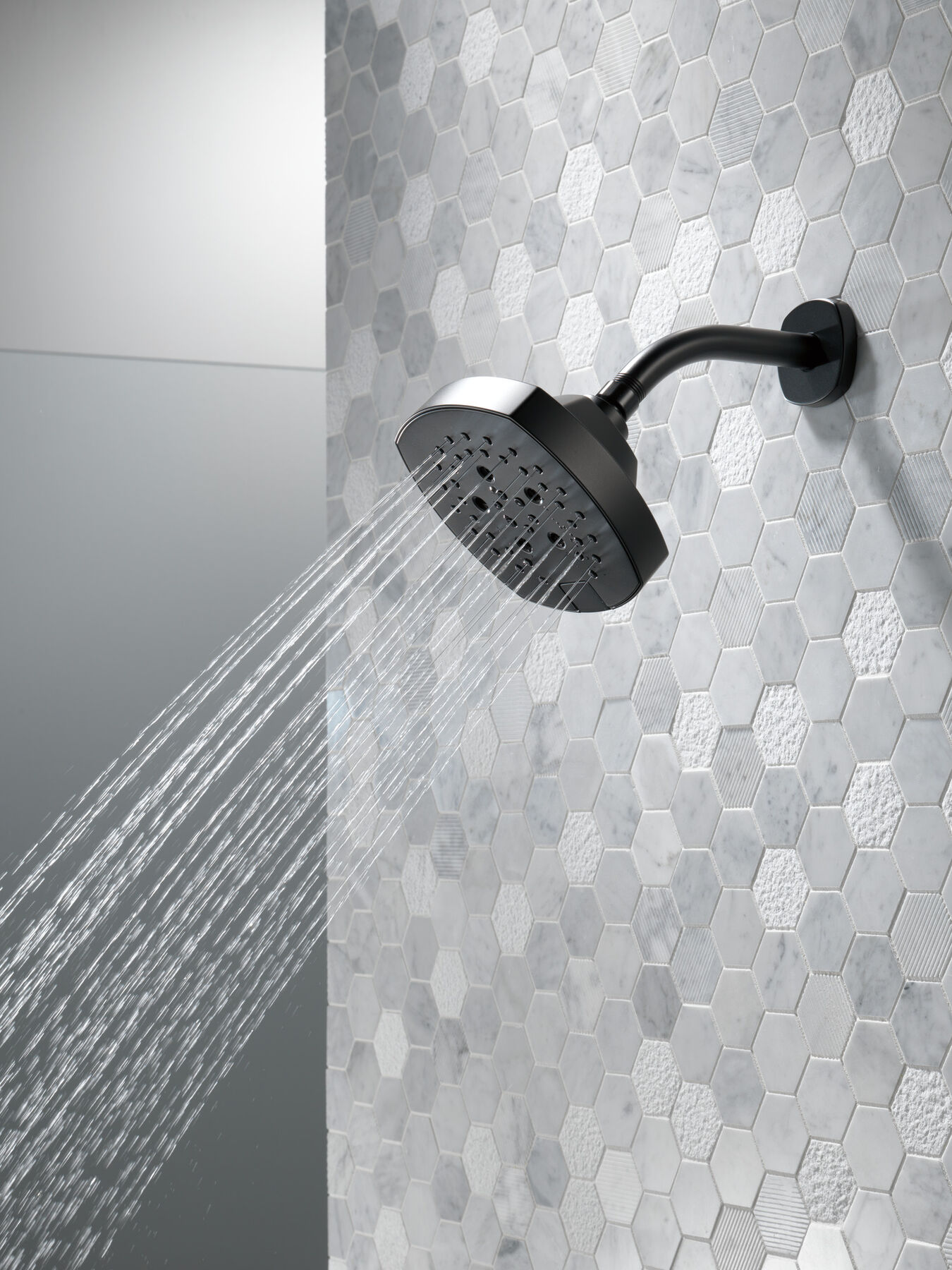 H<sub>2</sub>Okinetic&reg; 5-Setting  Shower Head