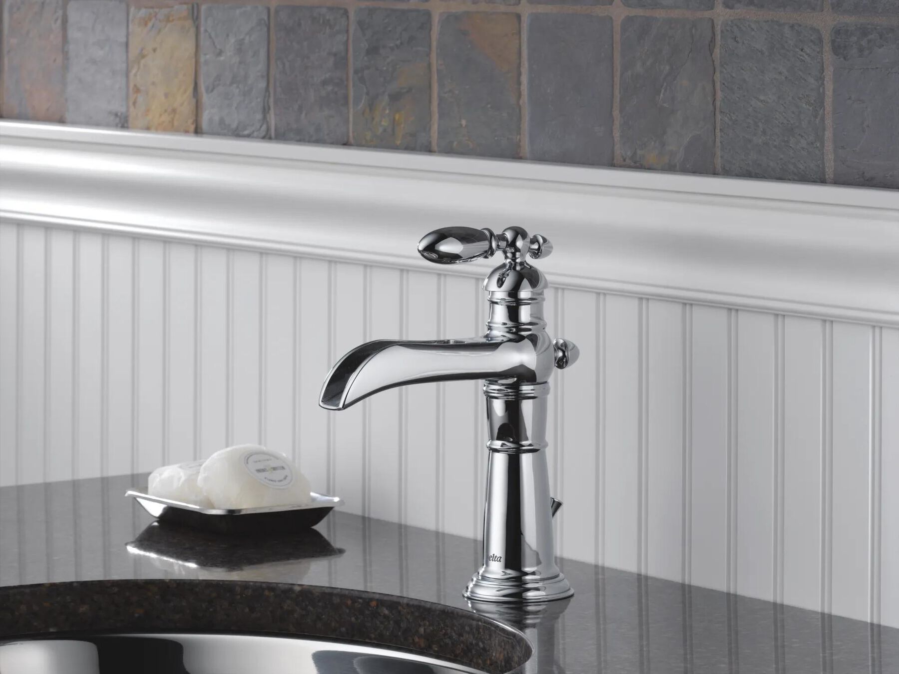 Single Handle Channel Bathroom Faucet