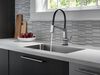 Single Handle Exposed Hose Kitchen Faucet with Touch2O Technology