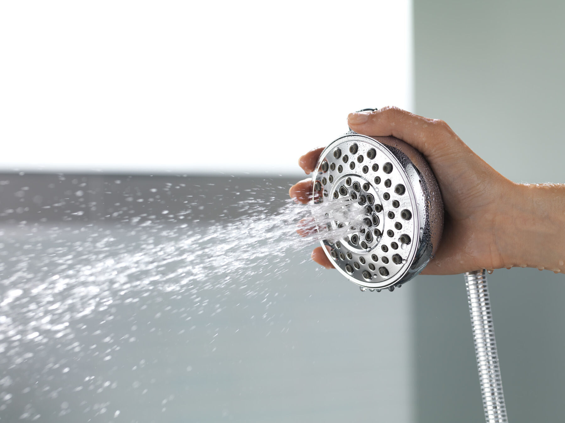 SureDock&trade; 4-Setting Hand Shower