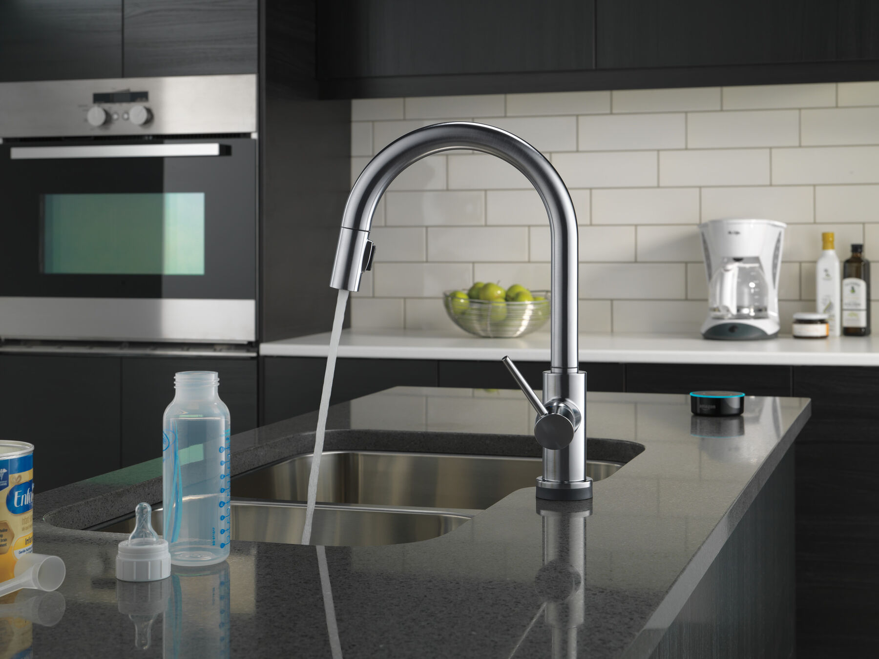 VoiceIQ&reg; Single-Handle Pull-Down Kitchen Faucet with Touch<sub>2</sub>O&reg; Technology