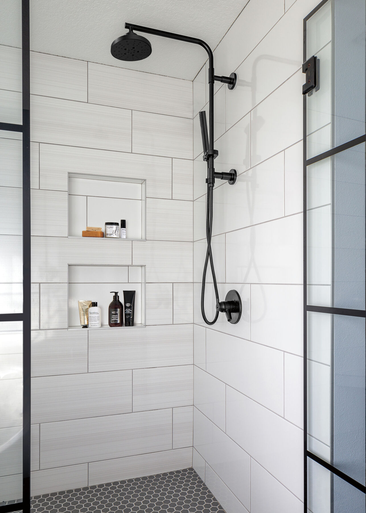 Hand Shower 1.75 GPM Wall-Mount 1S (Recertified)