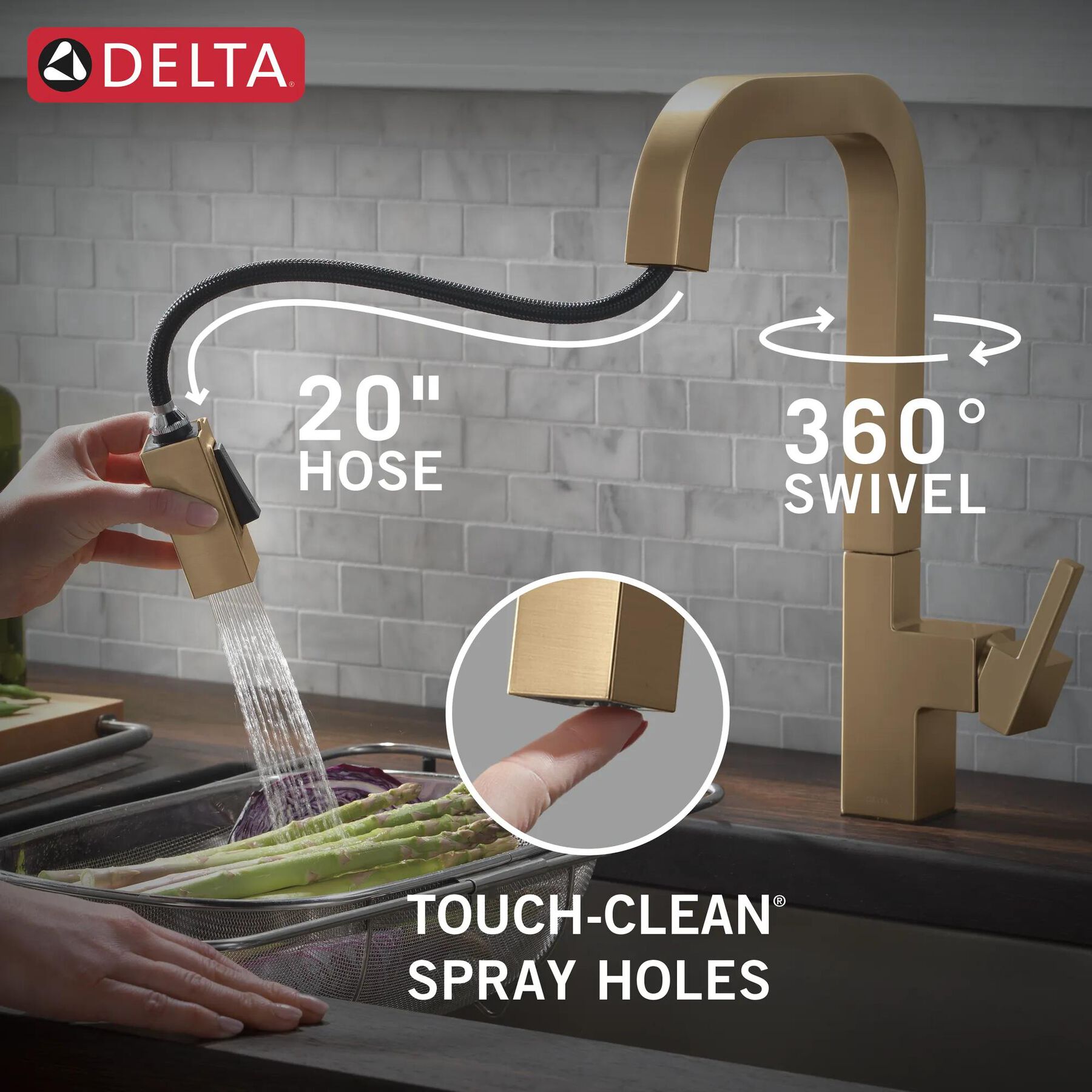 Single Handle Pull-Down Kitchen Faucet