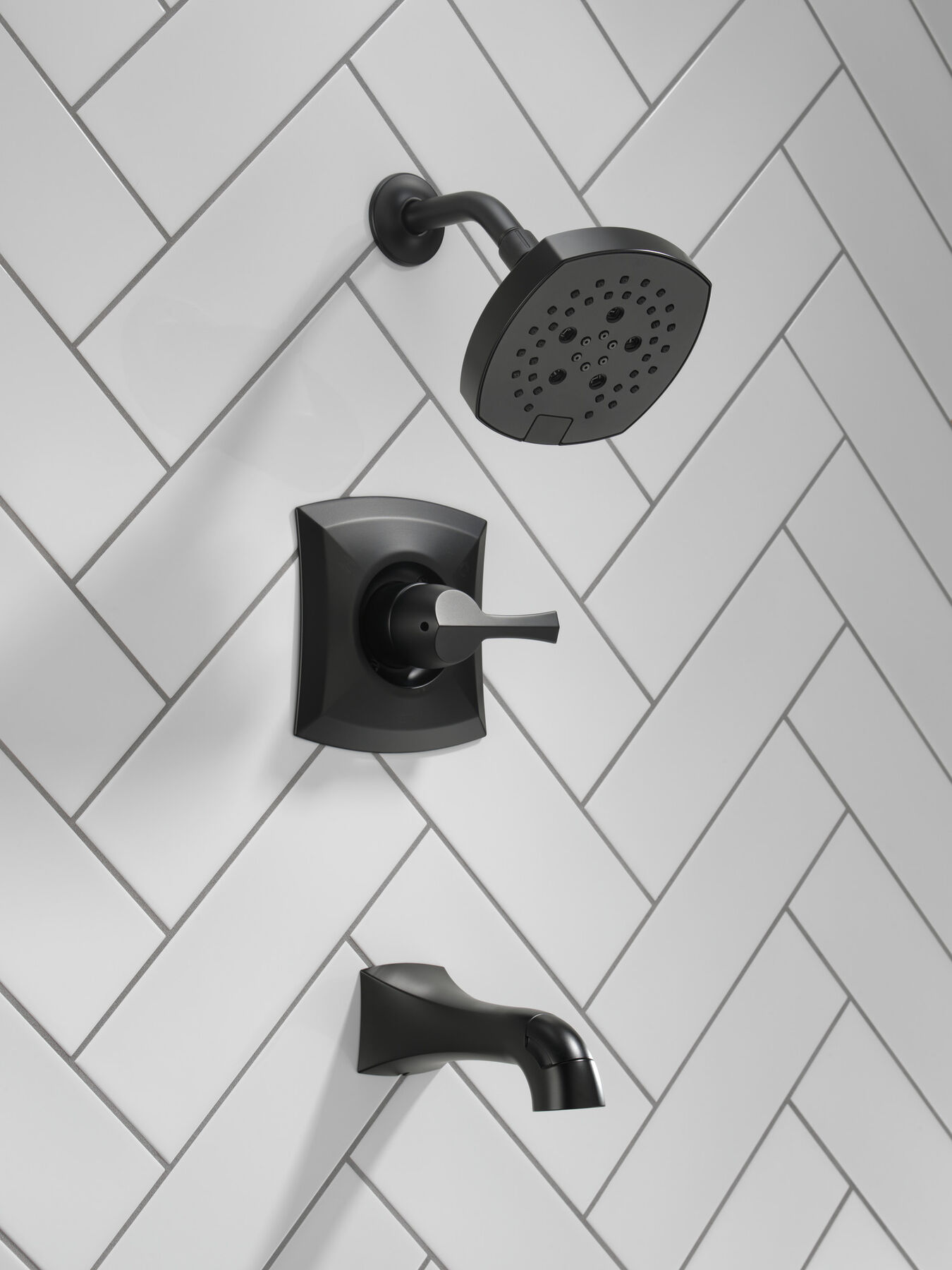 Monitor&reg;&nbsp;14 Series Tub and Shower