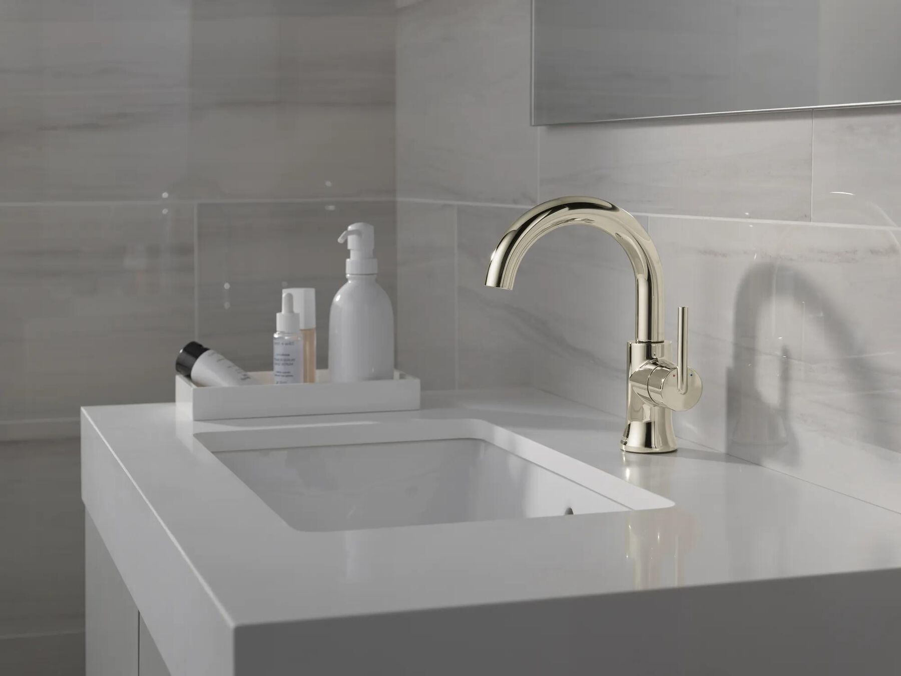 Single Handle Bathroom Faucet