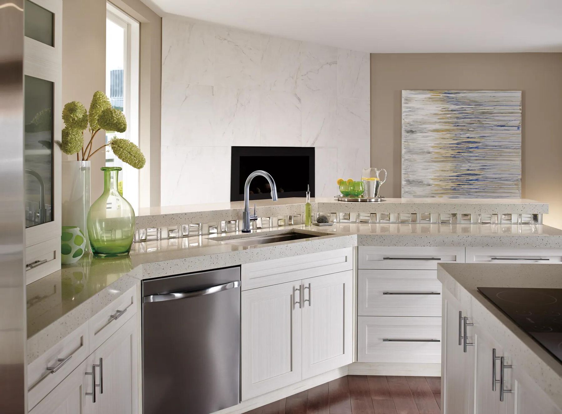 Single Handle Pull-Down Kitchen Faucet with Touch<sub>2</sub>O&reg; Technology