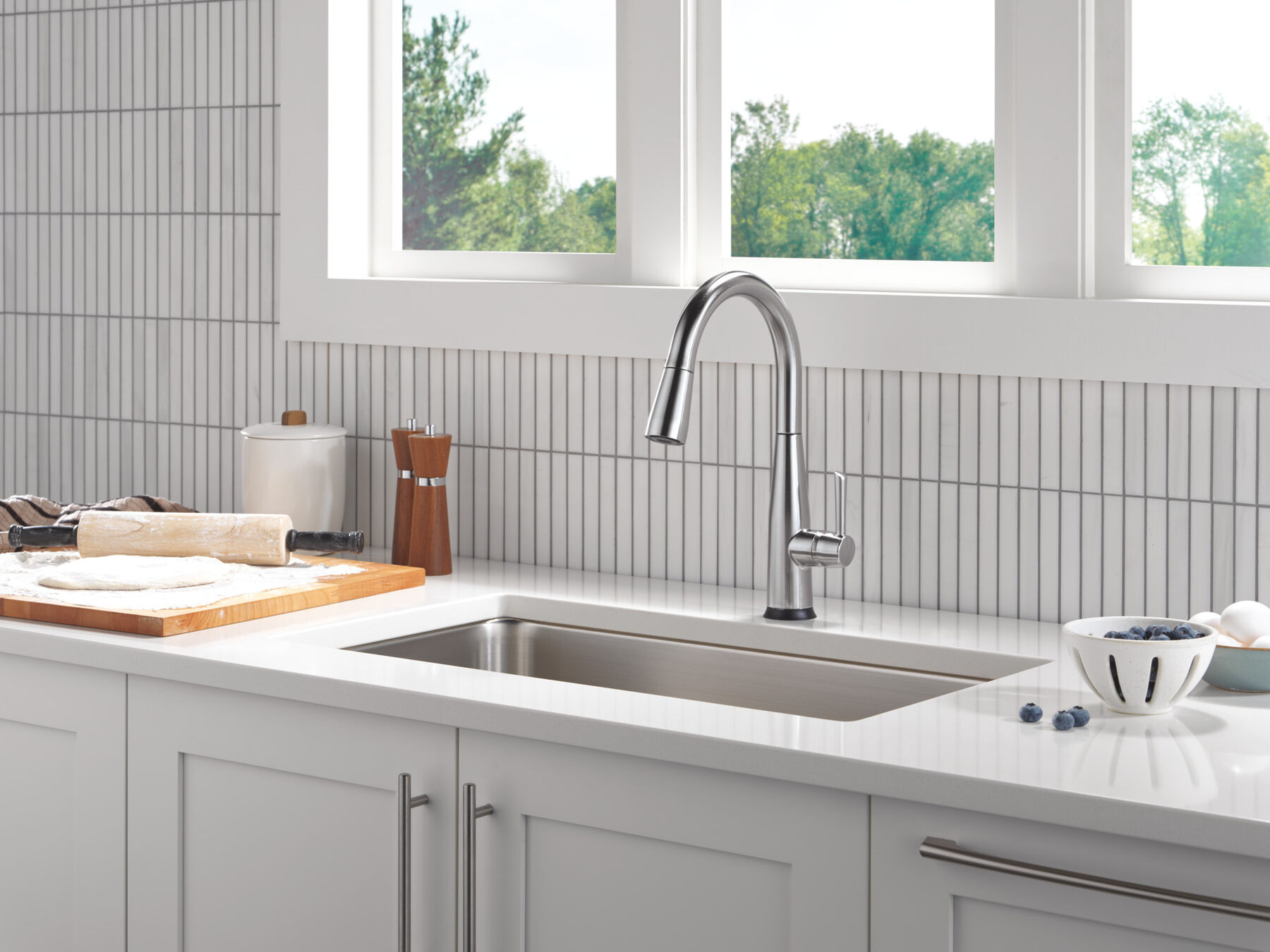 VoiceIQ&reg; Single Handle Pull-Down Faucet with Touch<sub>2</sub>O&reg; Technology