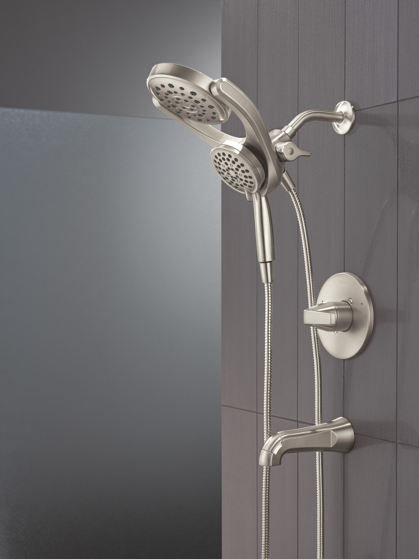 HydroRain&reg; 14 Series Tub and Shower