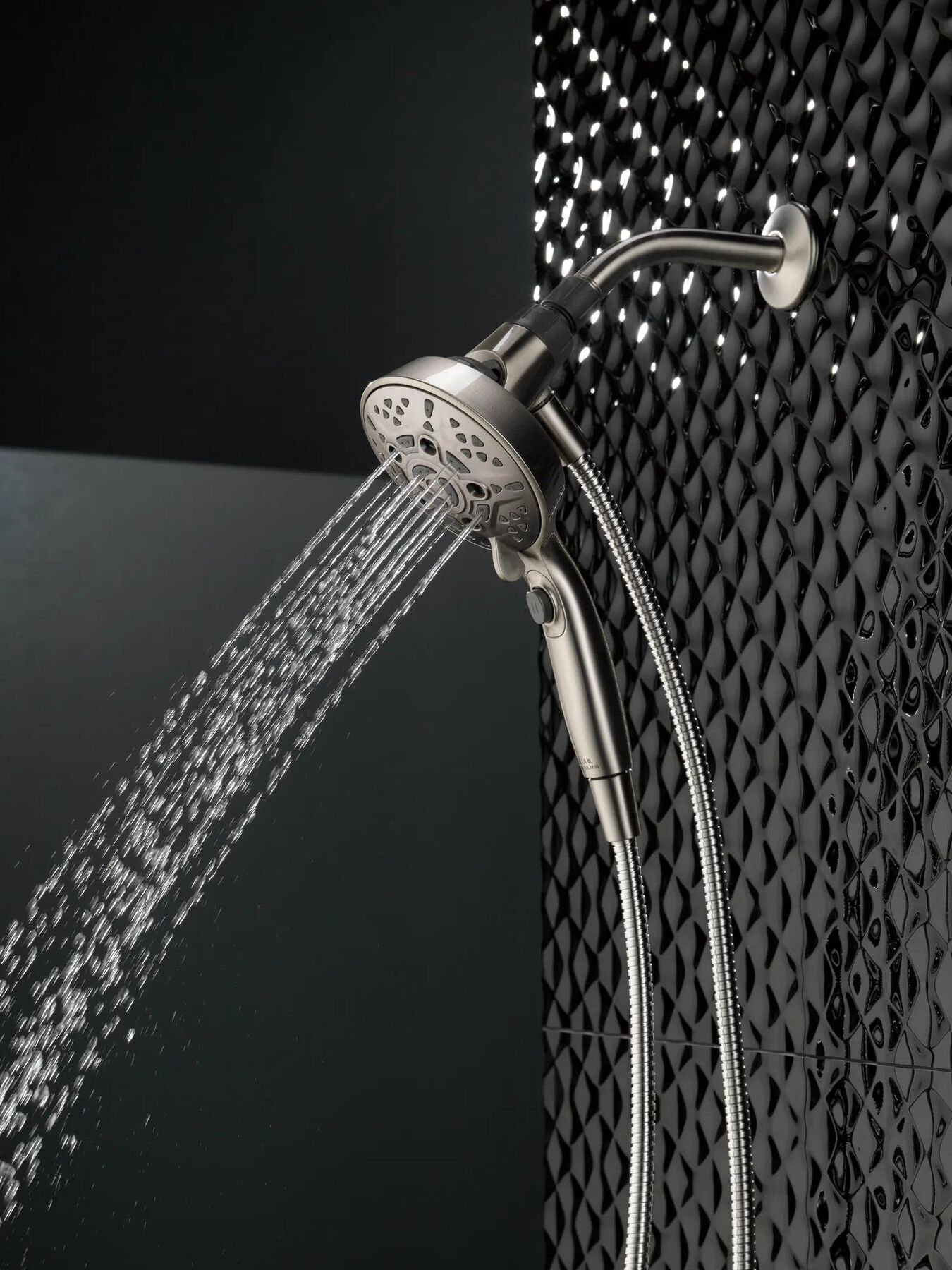 SureDock&reg; 7-Setting Hand Shower (Recertified)