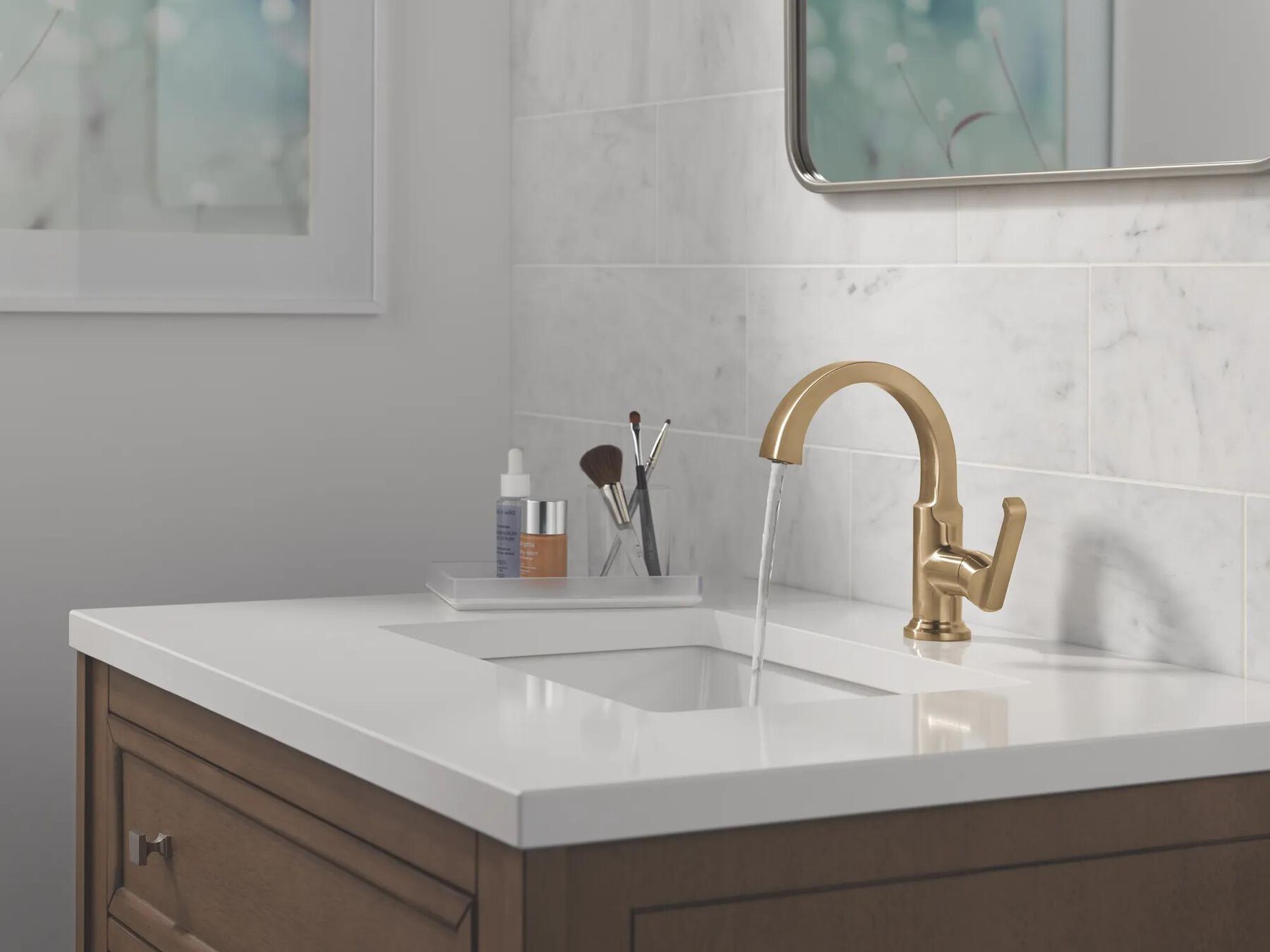 Single Handle Bathroom Faucet