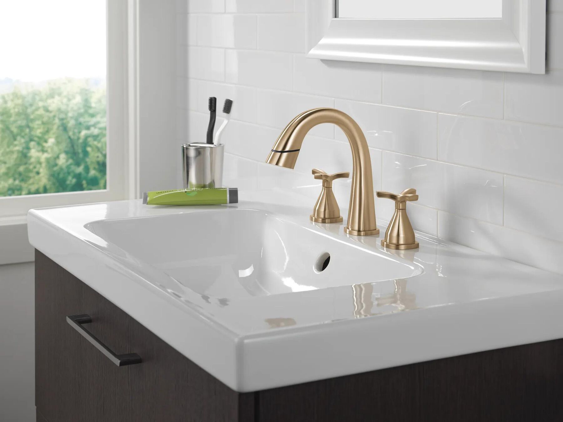 Two Handle Widespread Pull Down Bathroom Faucet