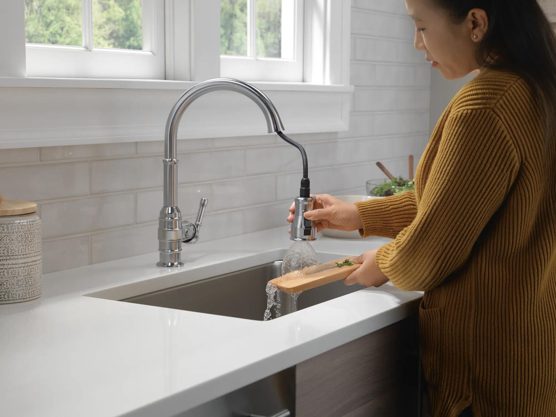 ShieldSpray Pull-Down Kitchen Faucet (Recertified)