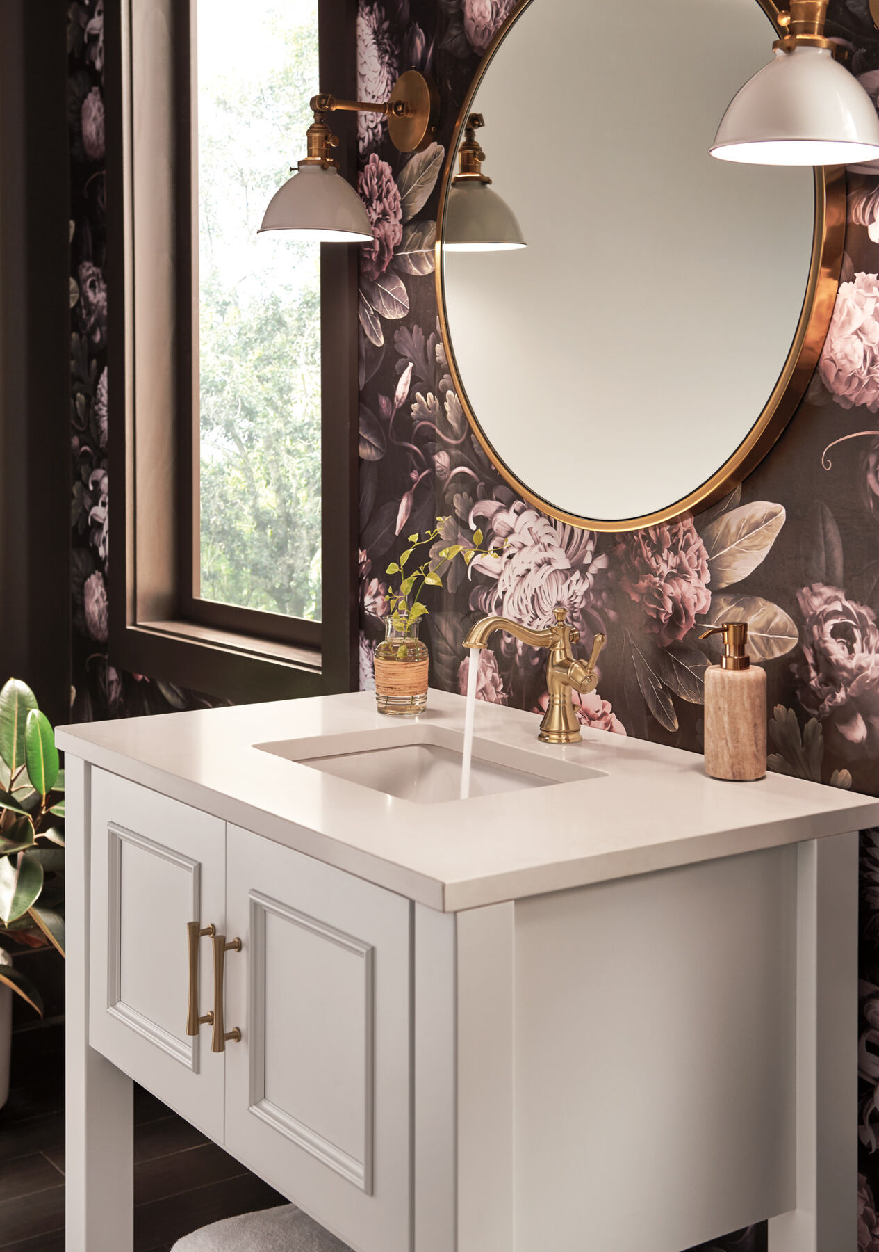 Single Handle Bathroom Faucet (Recertified)