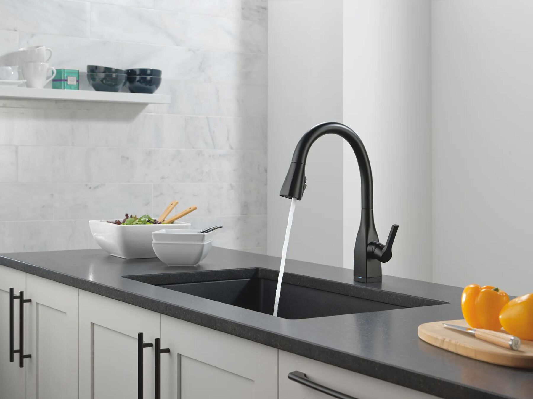 Single Handle Pull-Down Kitchen Faucet With Touch<sub>2</sub>O&reg; Technology And ShieldSpray&reg; Technologies