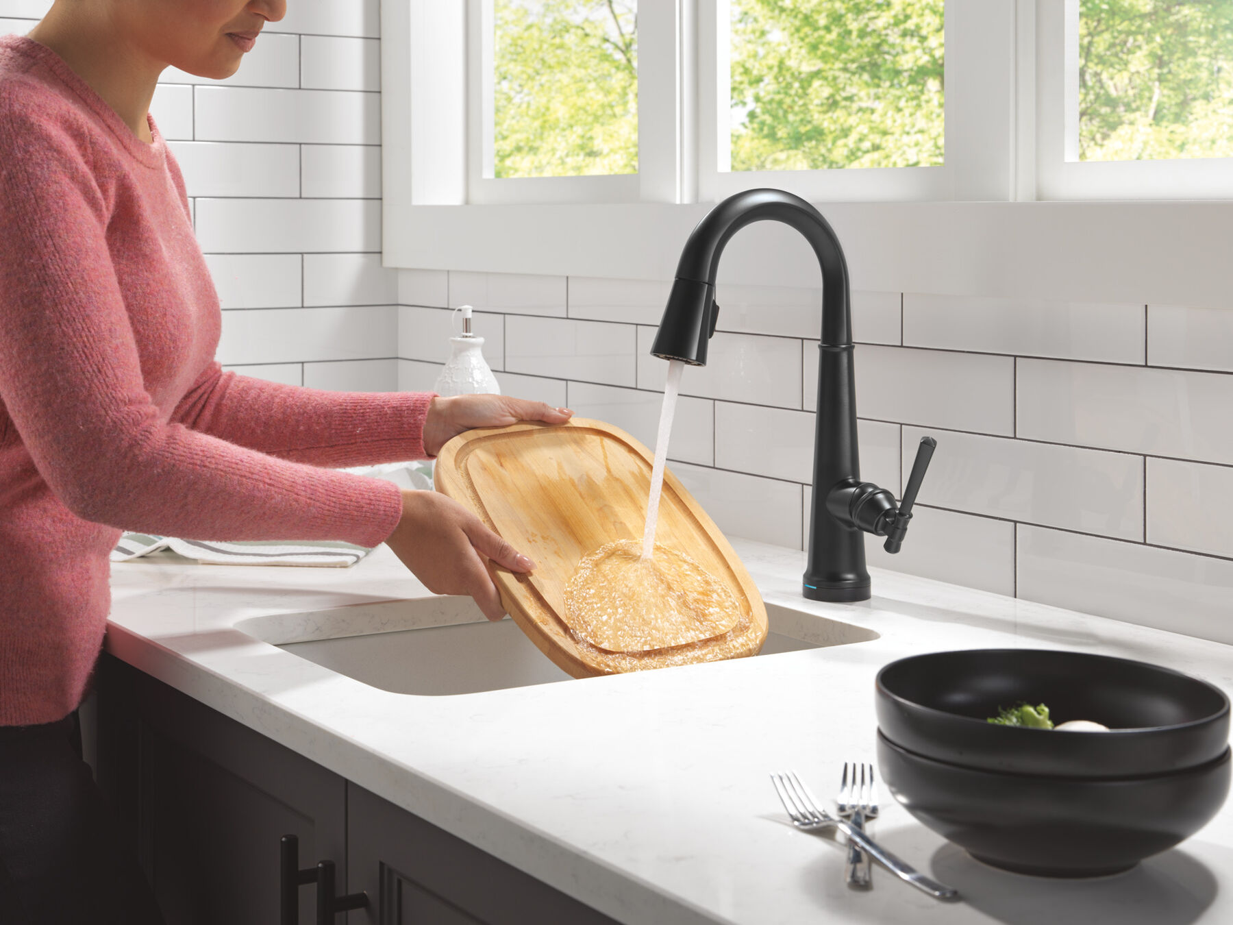 Touch2O&reg; Bar / Prep Faucet with Touchless Technology