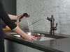 Single Handle Pull-Out Kitchen Faucet