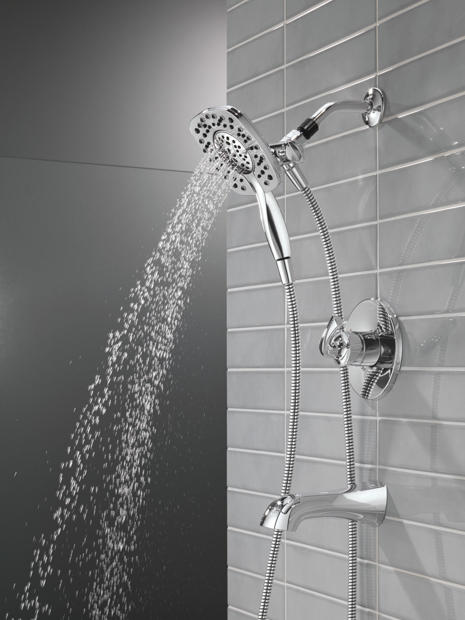 洋楽 BOULEVARD CONNECTION  12inch Monitor® 14 Series Tub and Shower in Chrome 144895-I | Delta Faucet