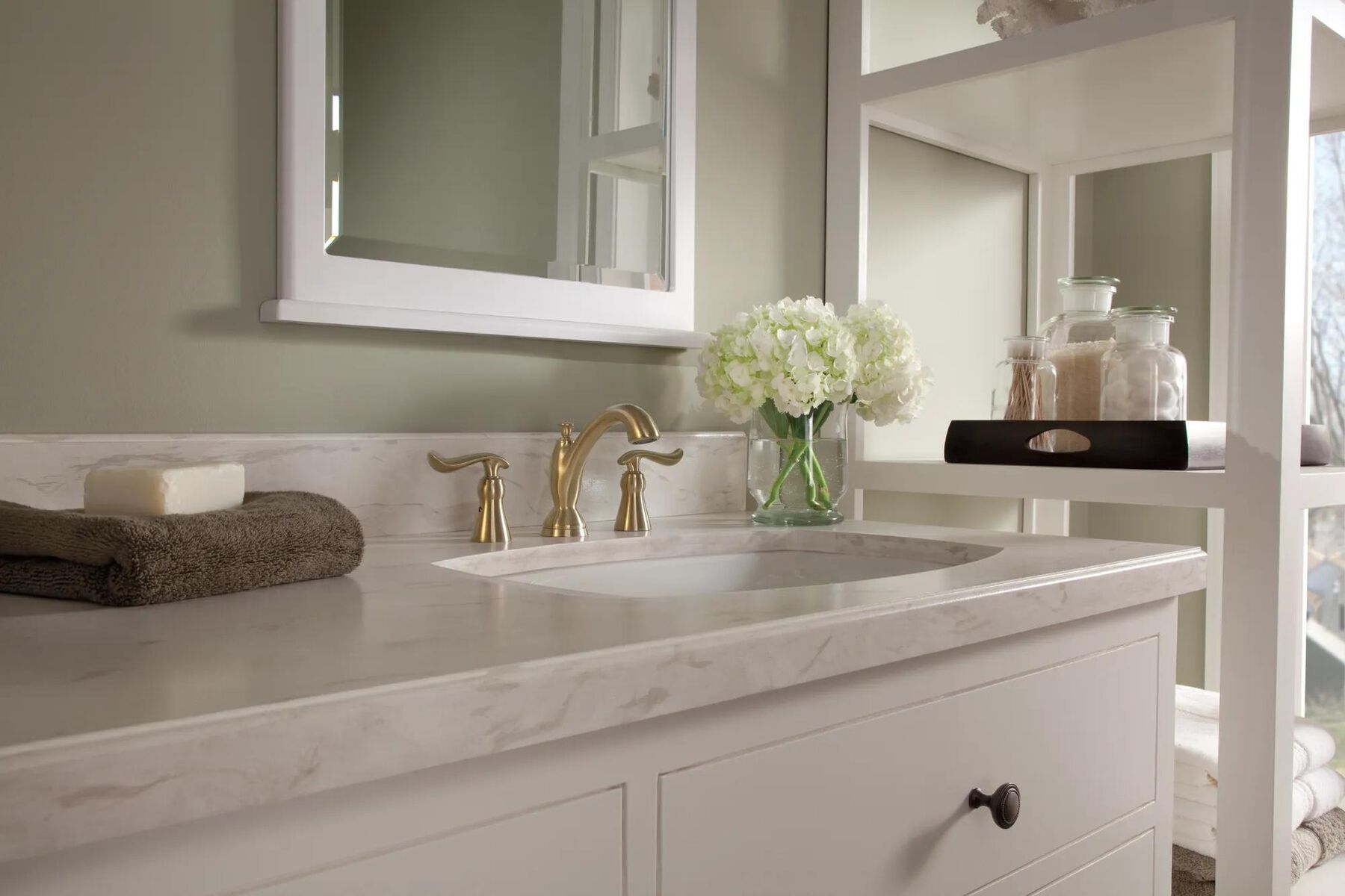 Two Handle Widespread Bathroom Faucet
