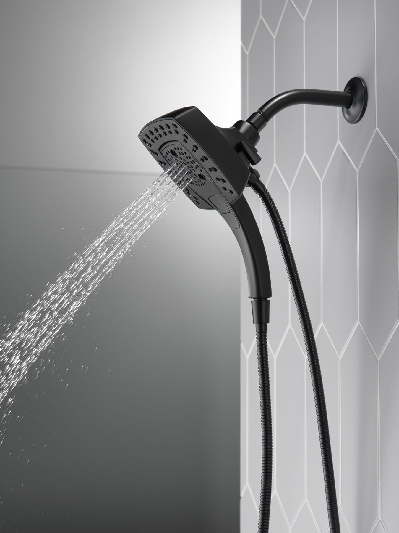 H<sub>2</sub>Okinetic&reg; In2ition&reg; 5-Setting Two-in-One Shower