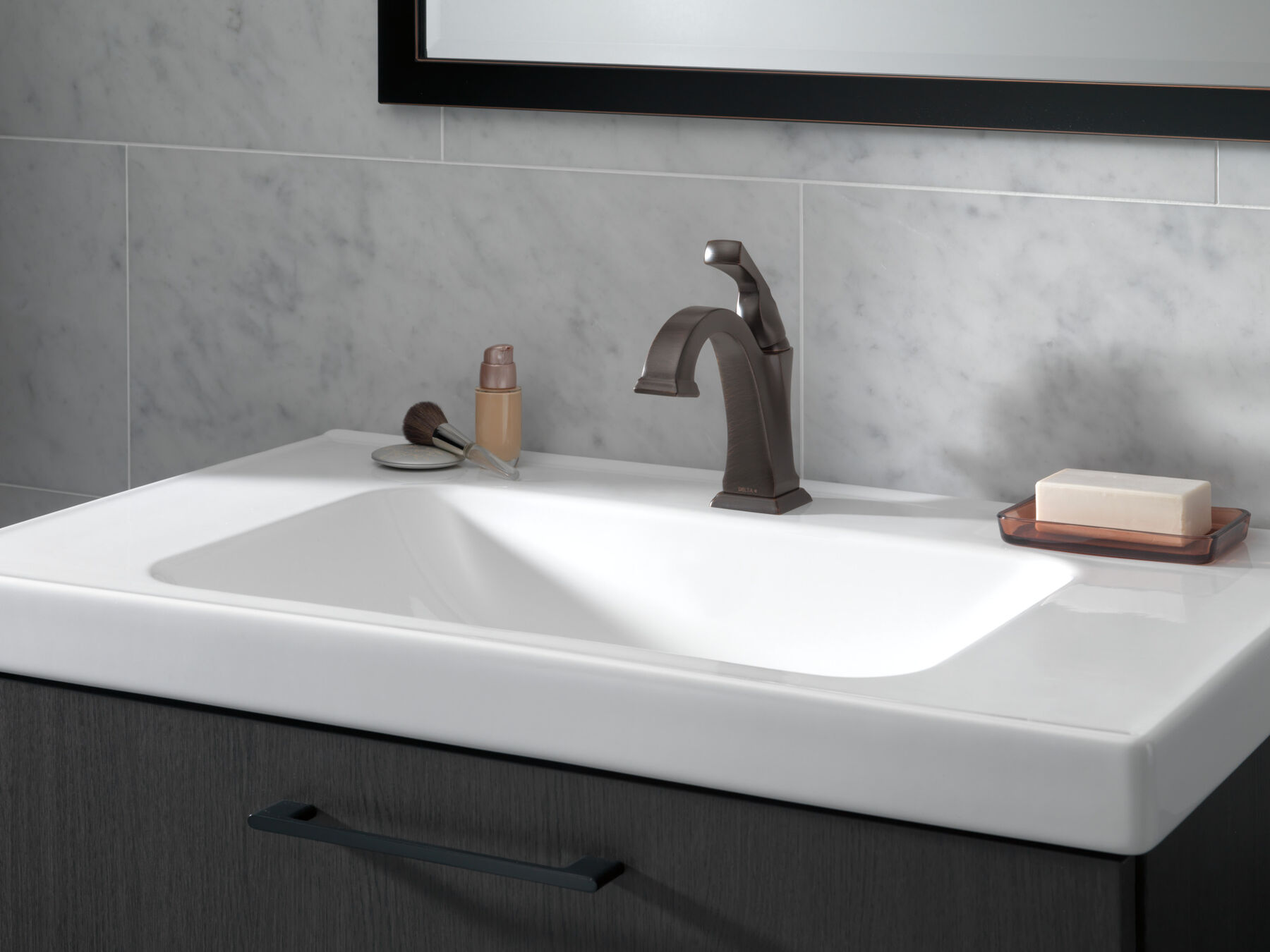 Single Handle Bathroom Faucet