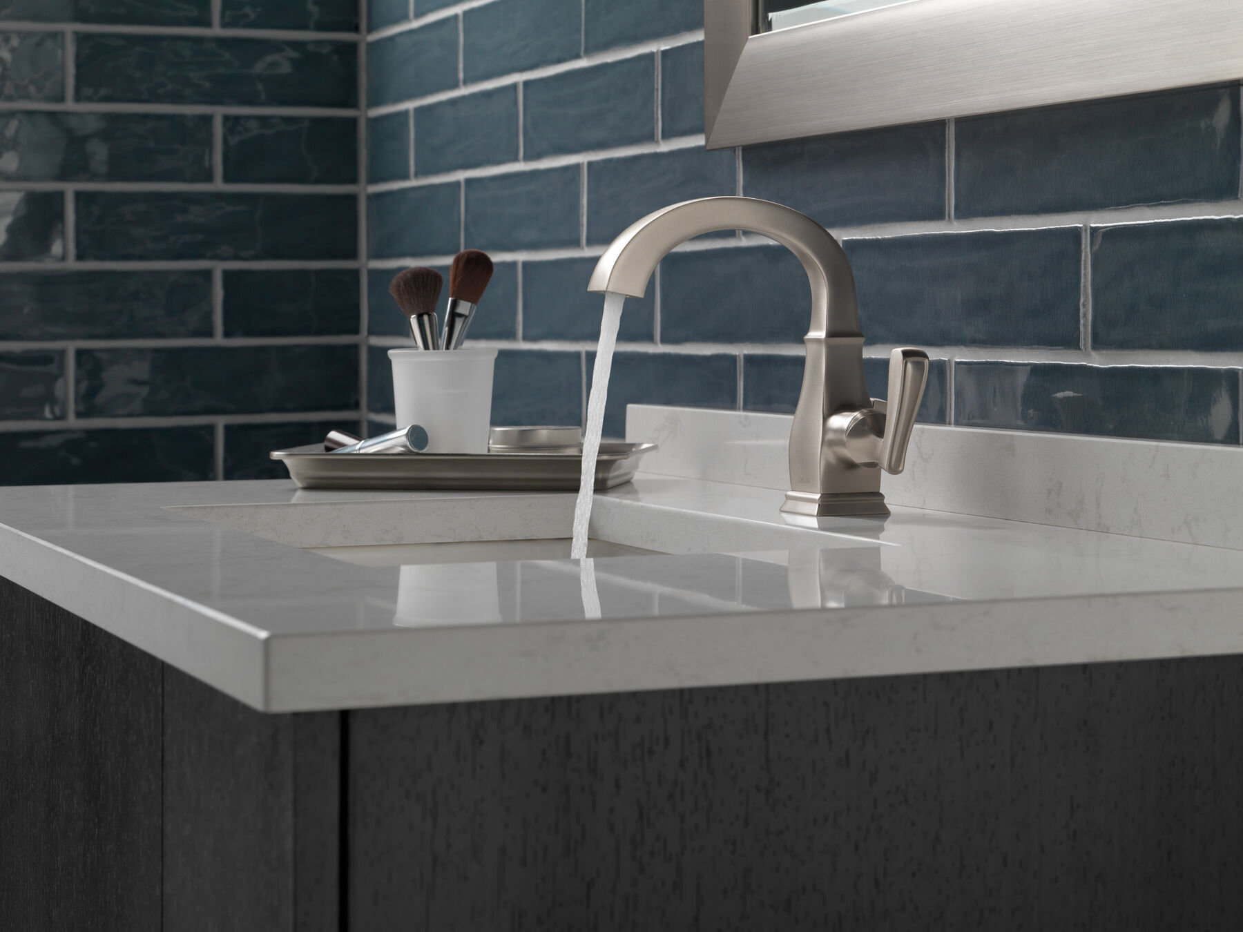 Single Handle Bathroom Faucet
