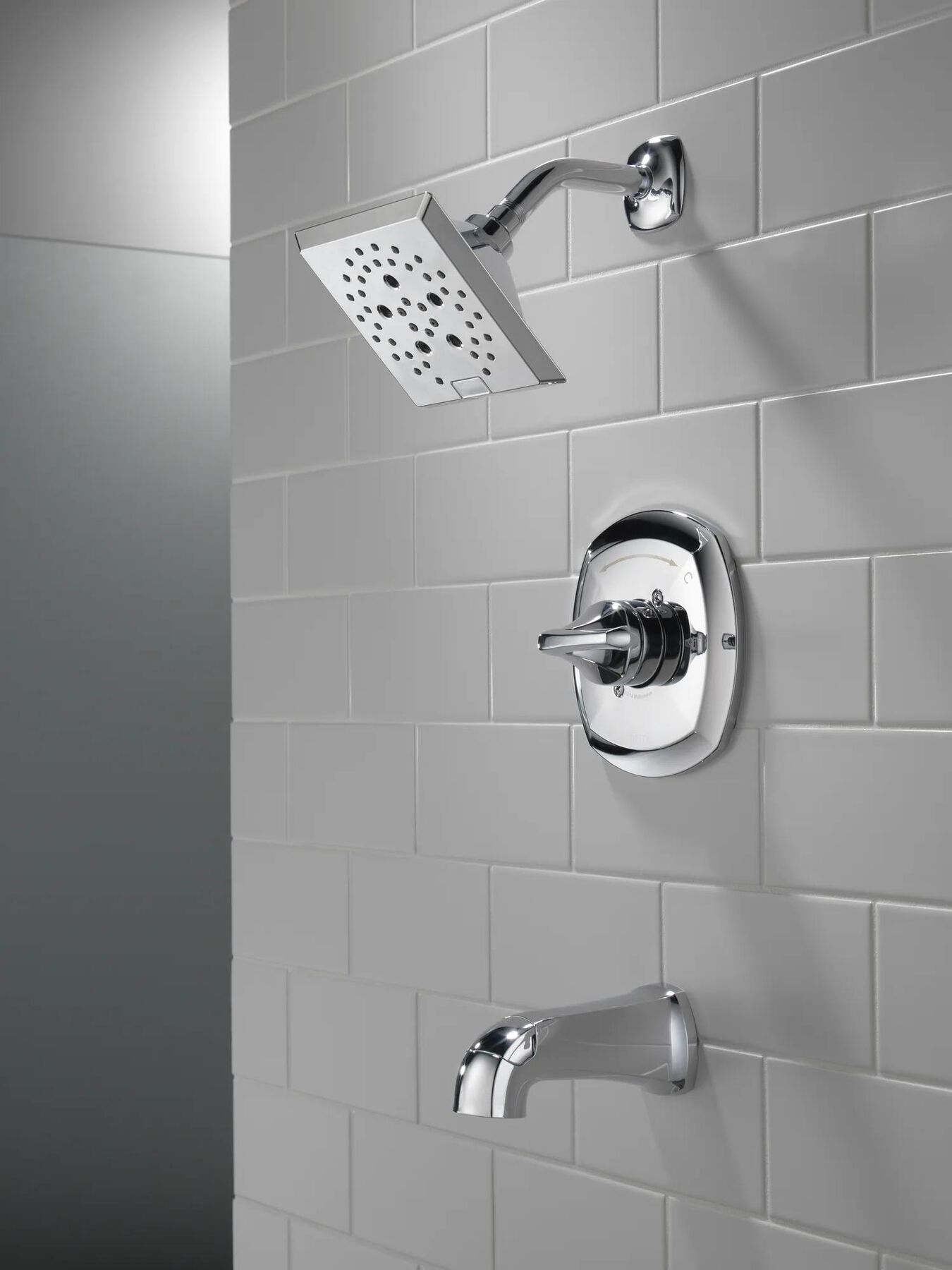 Monitor(R) 14 Series Tub and Shower