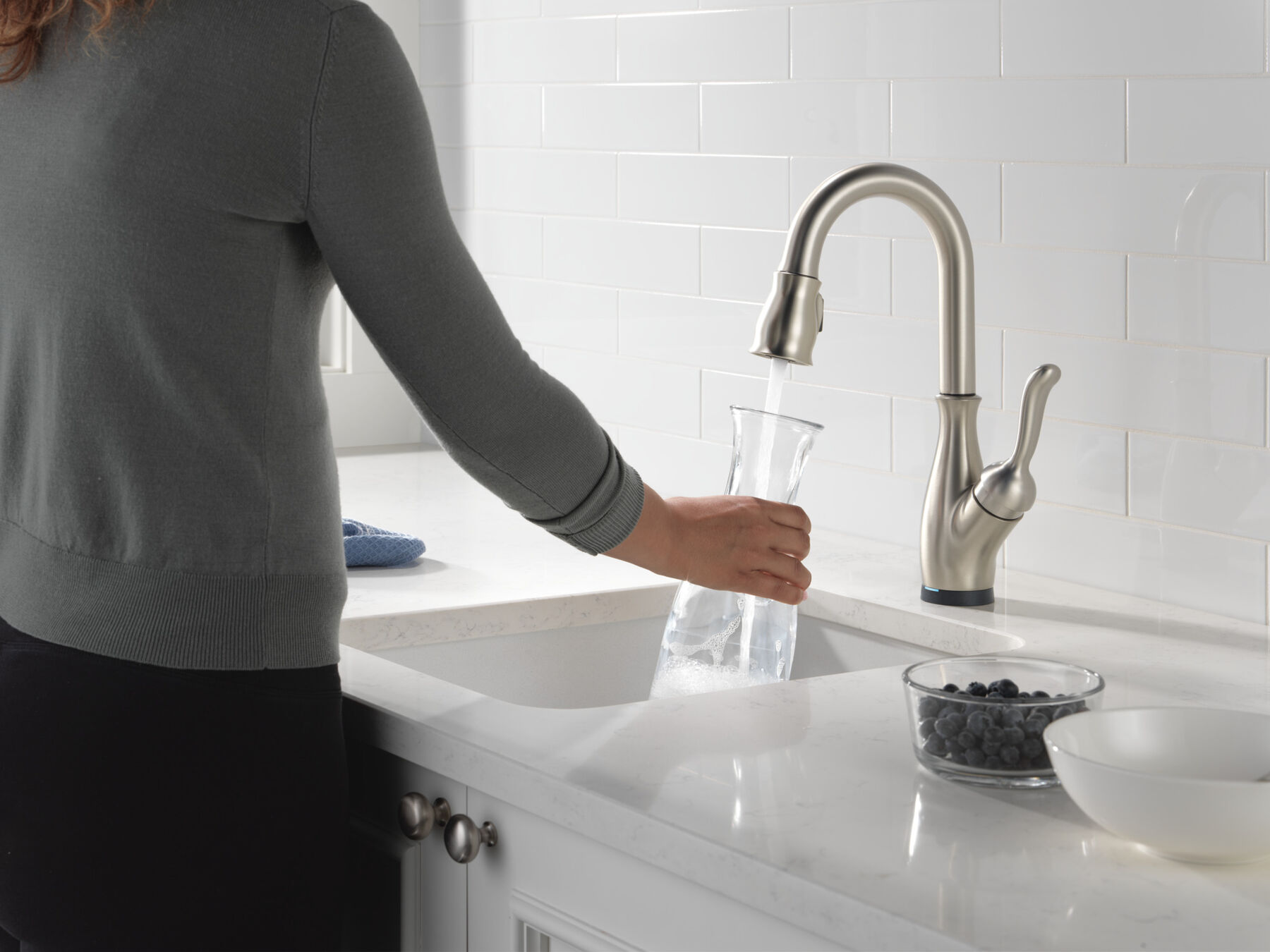 Touch2O&reg; Bar / Prep Faucet with Touchless Technology