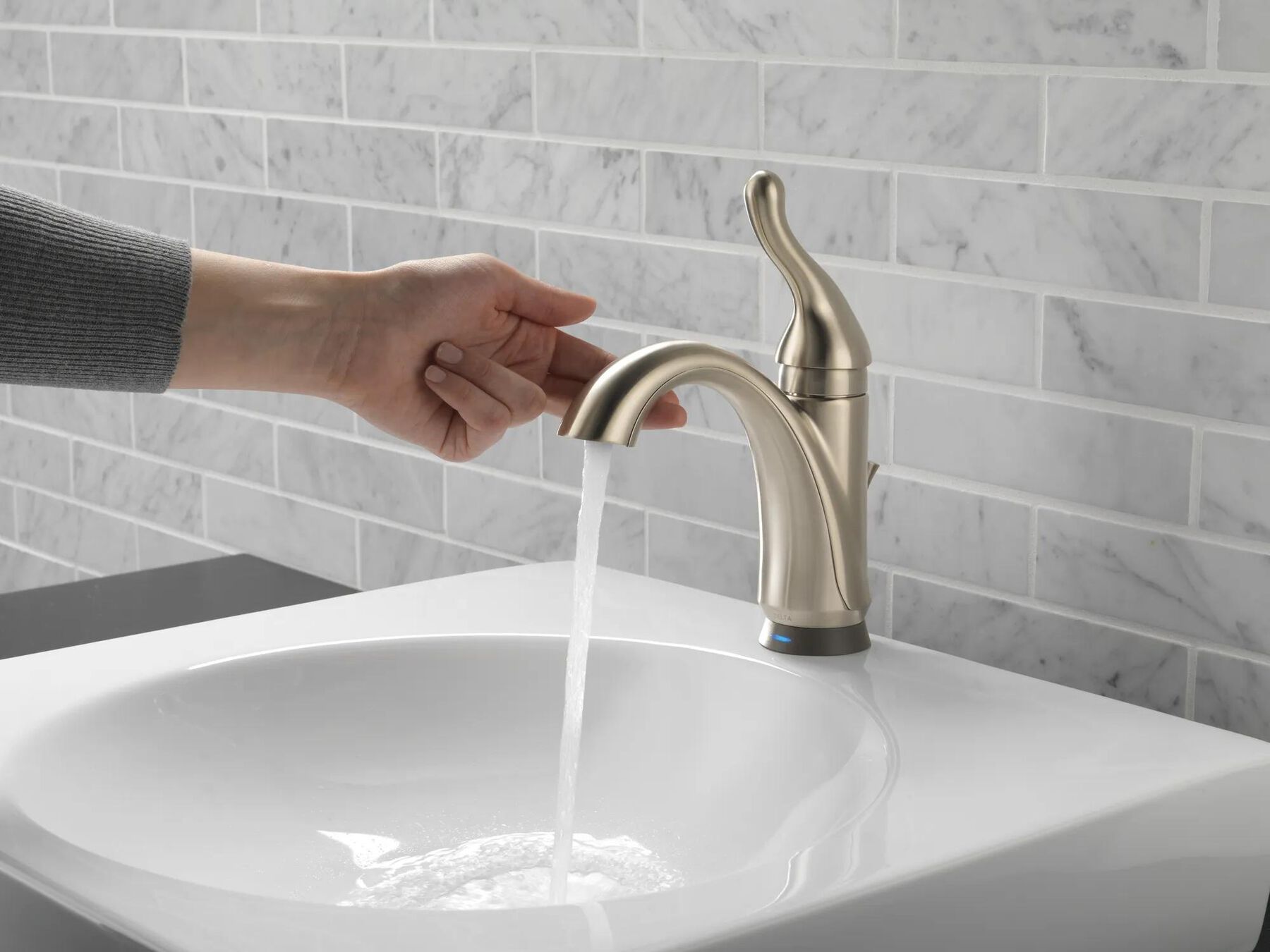 Single Handle Bathroom Faucet with Touch<sub>2</sub>O&reg; Technology