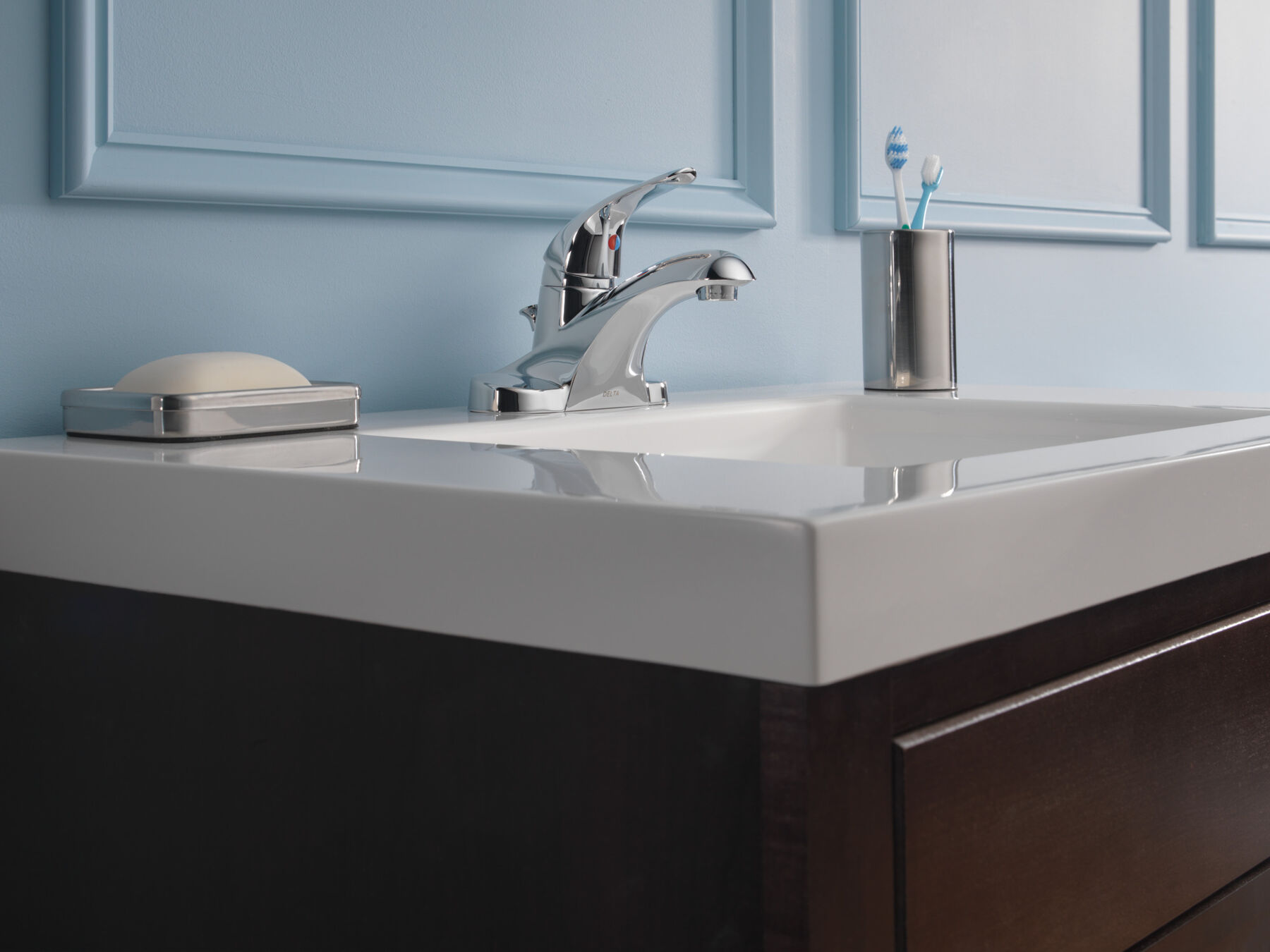 Single Handle Centerset Bathroom Faucet