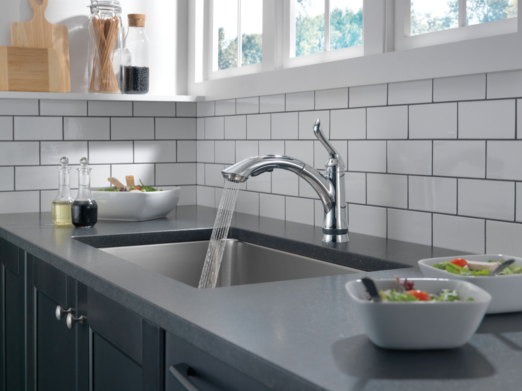 Single Handle Water Efficient Pull-Out Kitchen Faucet (Recertified)