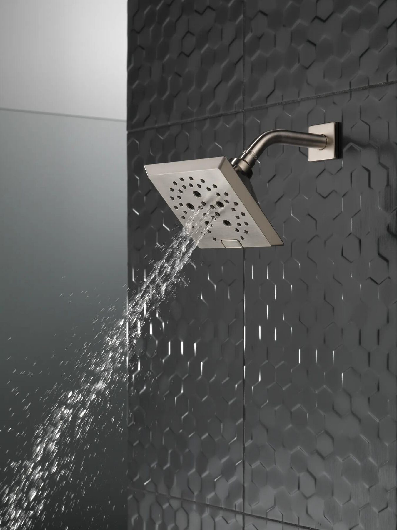 H<sub>2</sub>Okinetic&reg; 5-Setting Angular Modern Raincan Shower Head (Recertified)